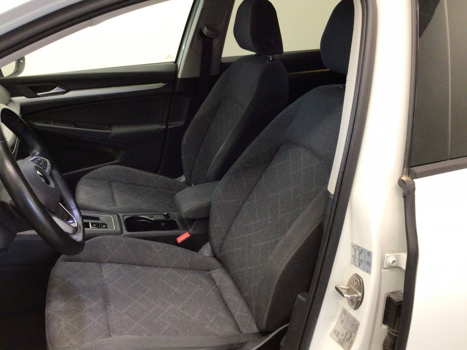 VOLKSWAGEN - GOLF - #186030 - 22