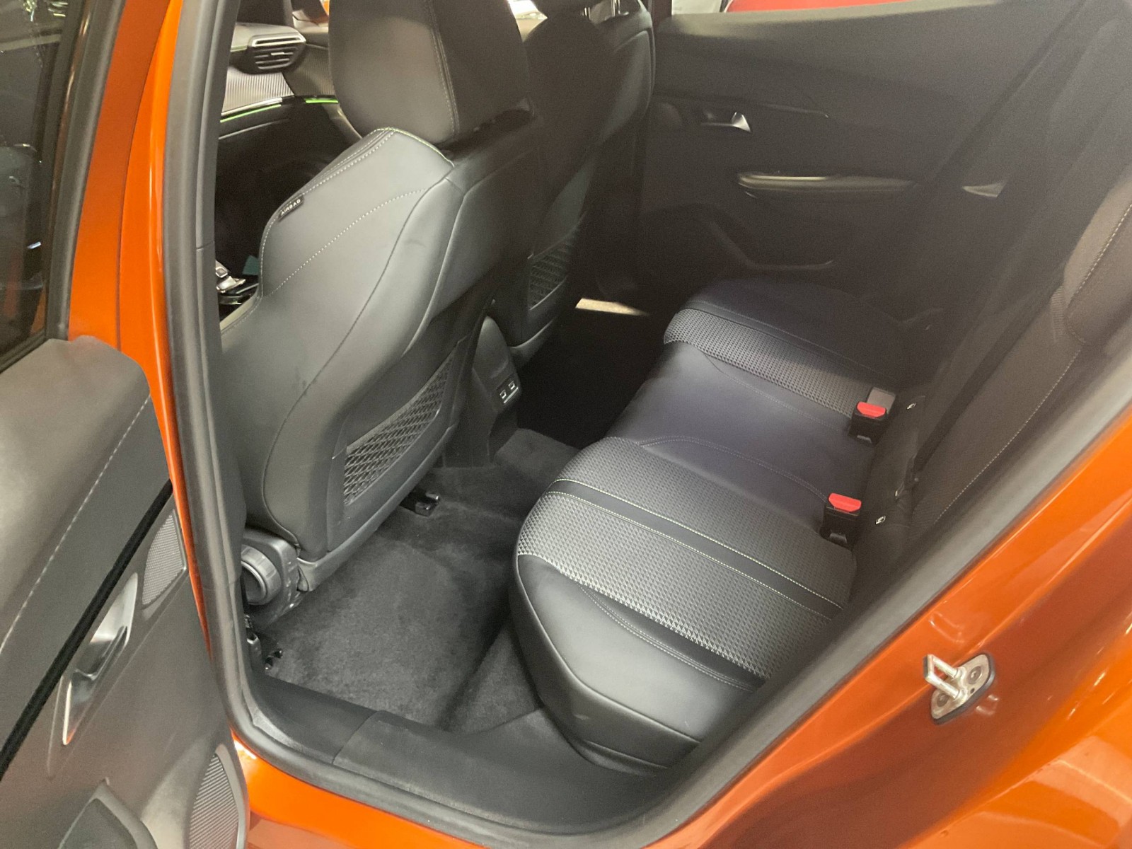 PEUGEOT - 2008 - #186178 - 7