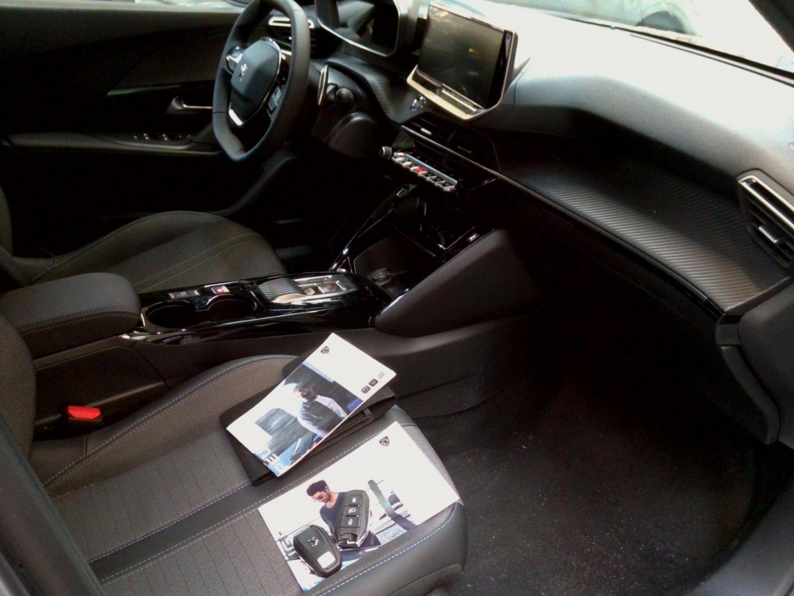 PEUGEOT - 2008 - #186207 - 6