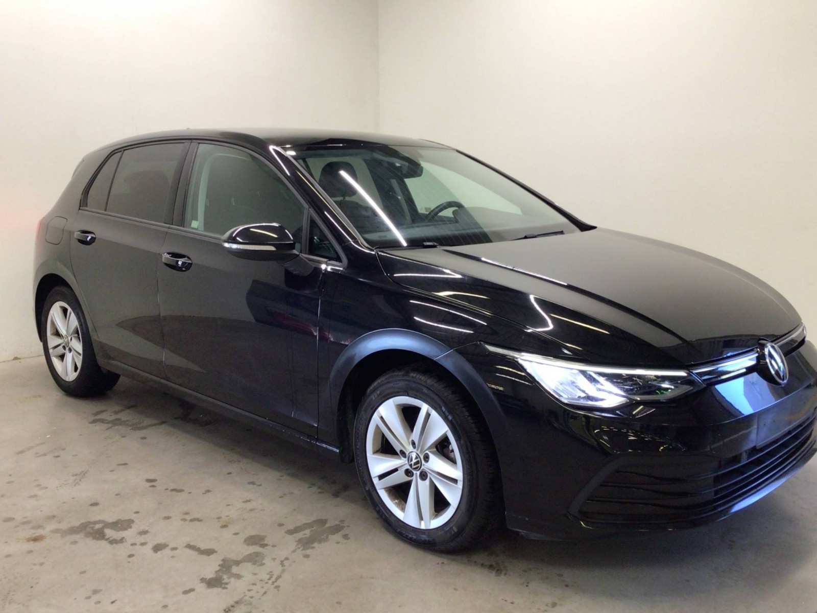 VOLKSWAGEN - GOLF - #186027 - 16