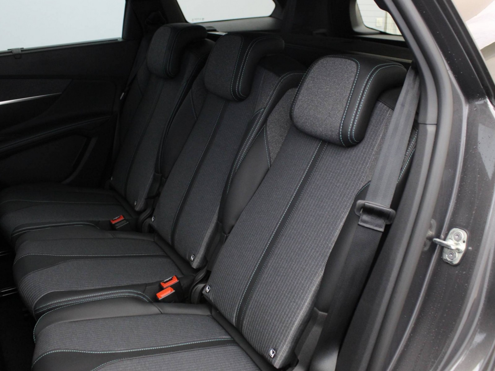 PEUGEOT - 5008 - #185979 - 8