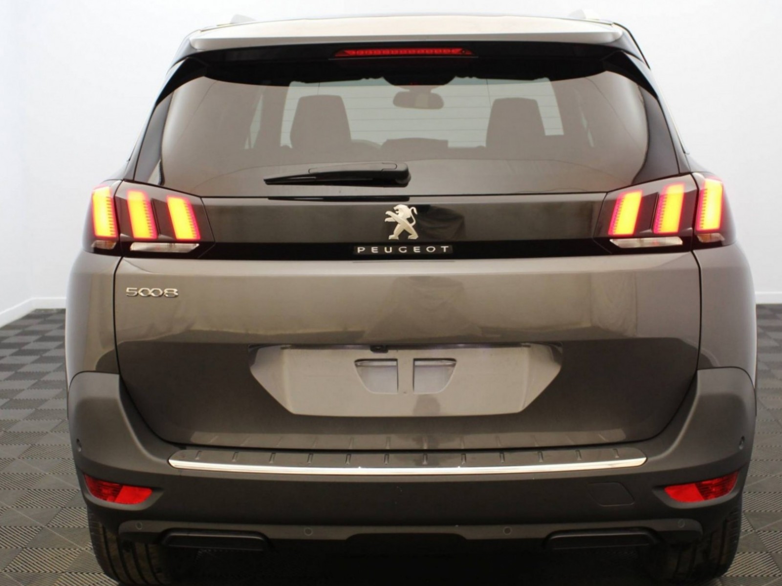 PEUGEOT - 5008 - #185979 - 26