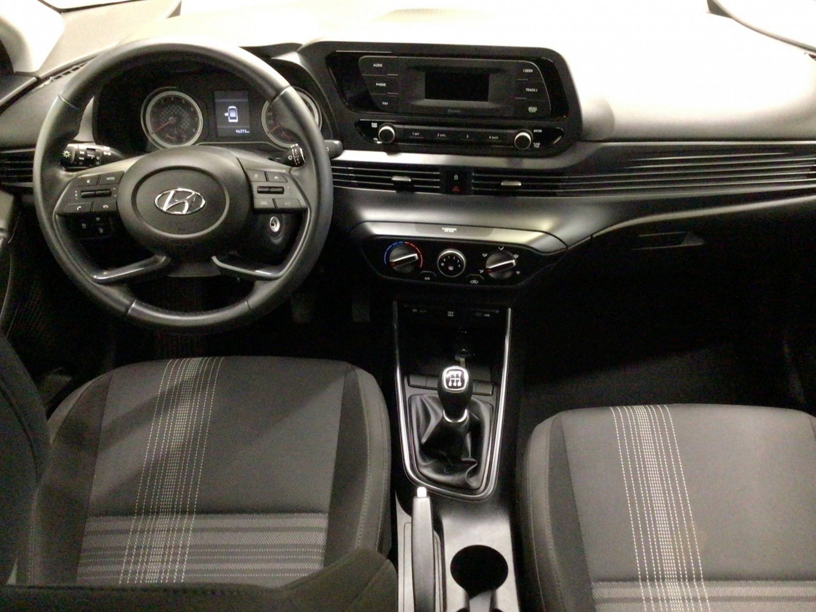 HYUNDAI - i20 - #185620 - 13