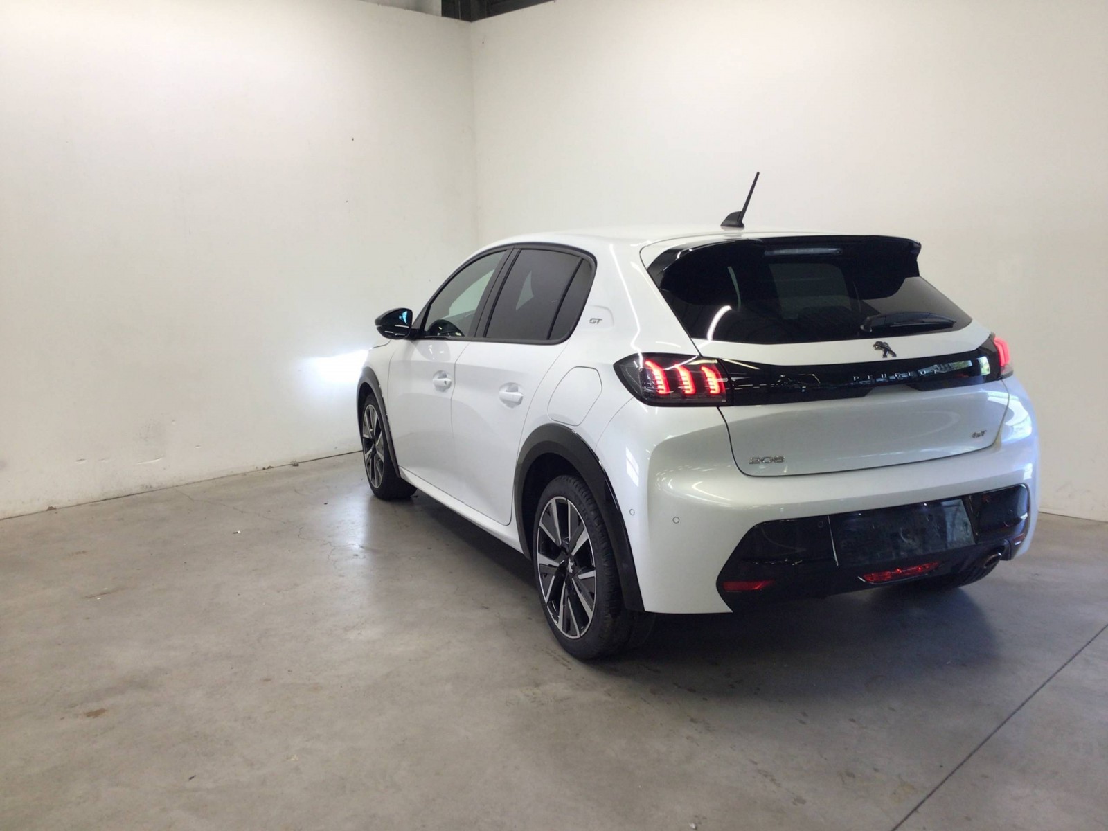 PEUGEOT - 208 - #185672 - 3