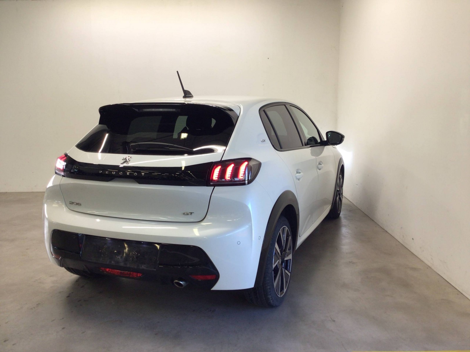 PEUGEOT - 208 - #185672 - 2