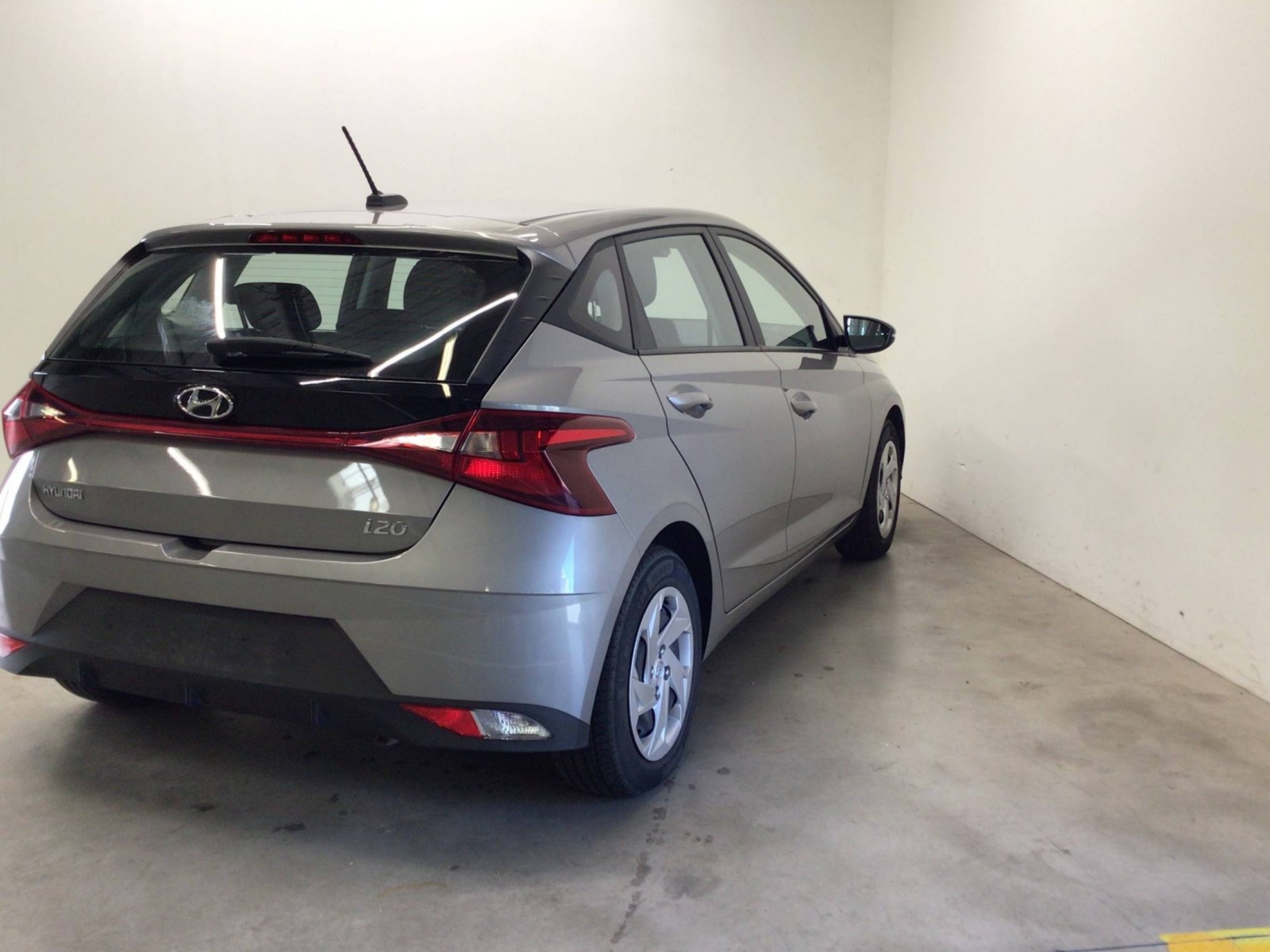 HYUNDAI - i20 - #185622 - 3