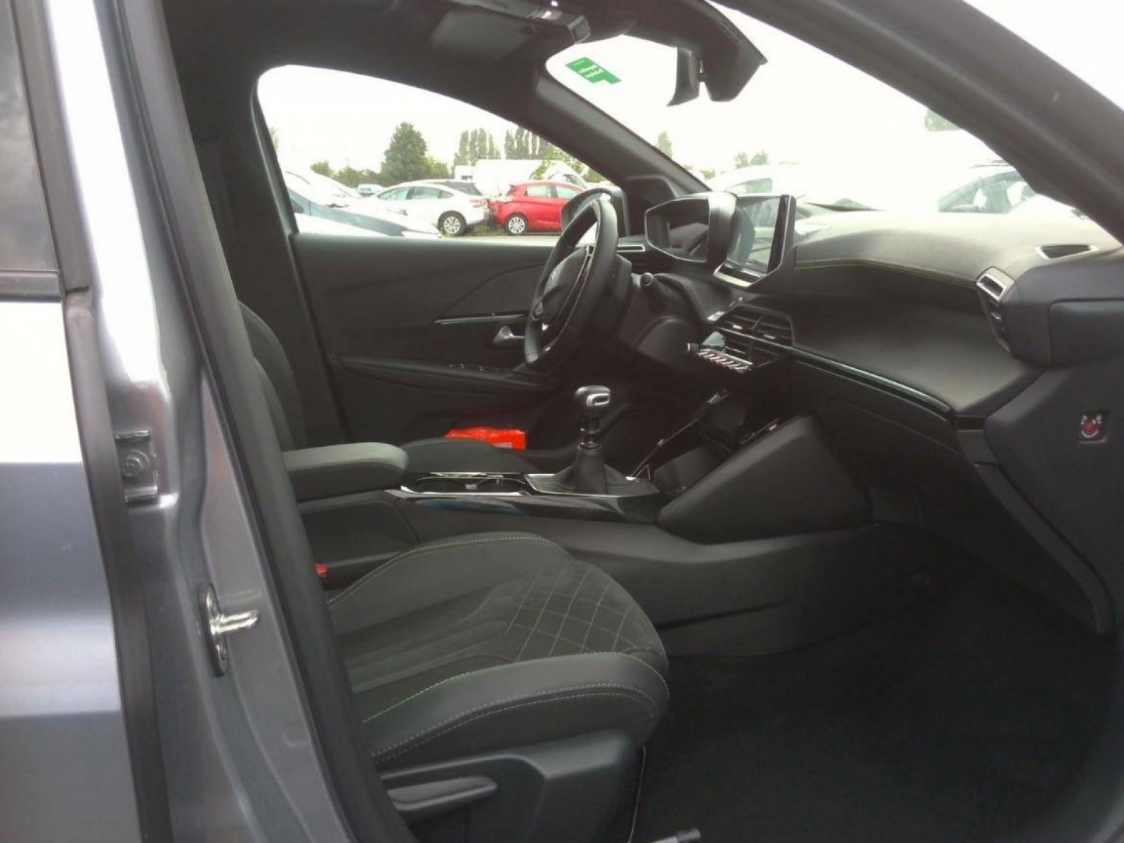 PEUGEOT - 208 - #186390 - 6