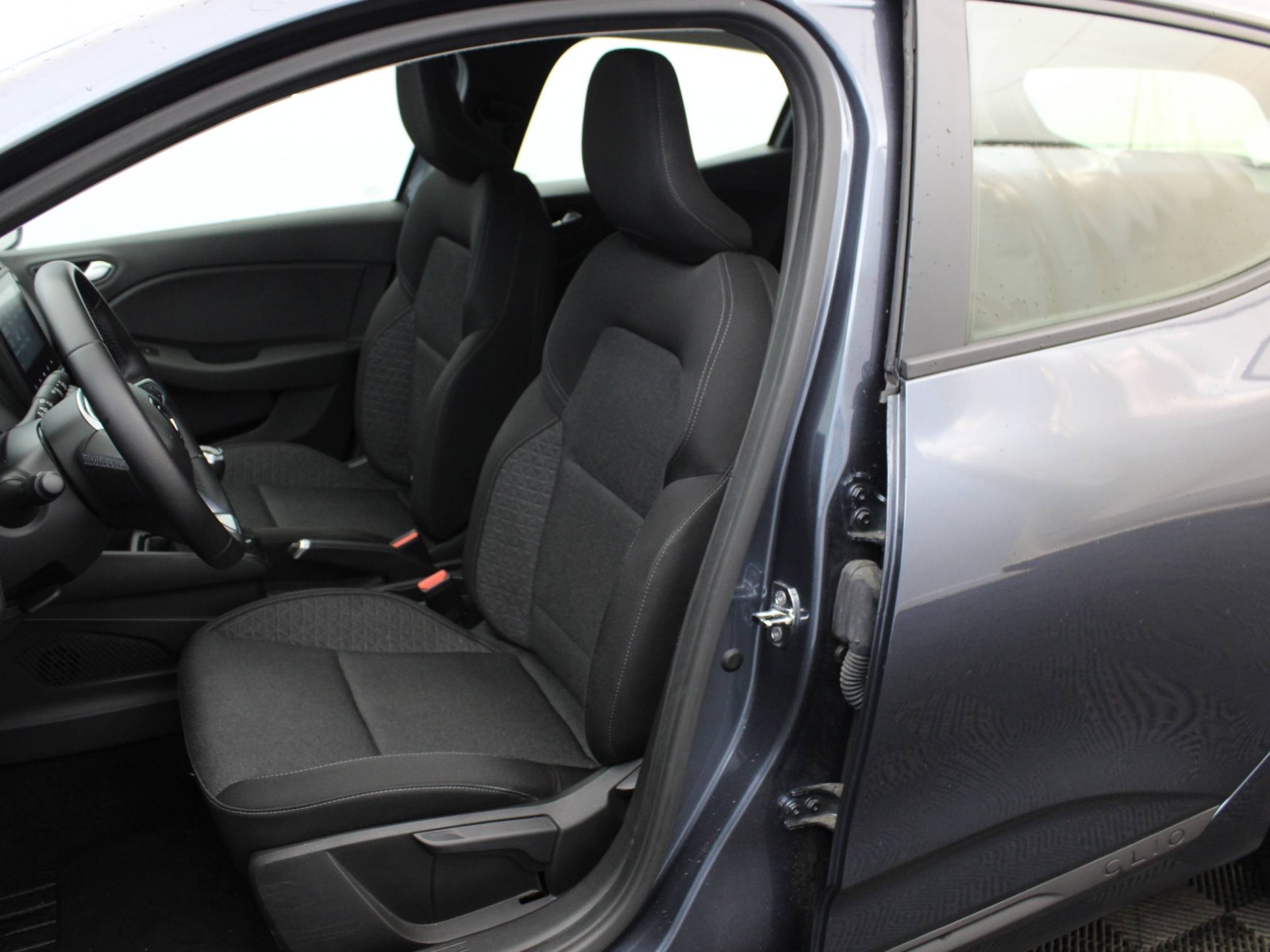 RENAULT - CLIO V - #185760 - 7
