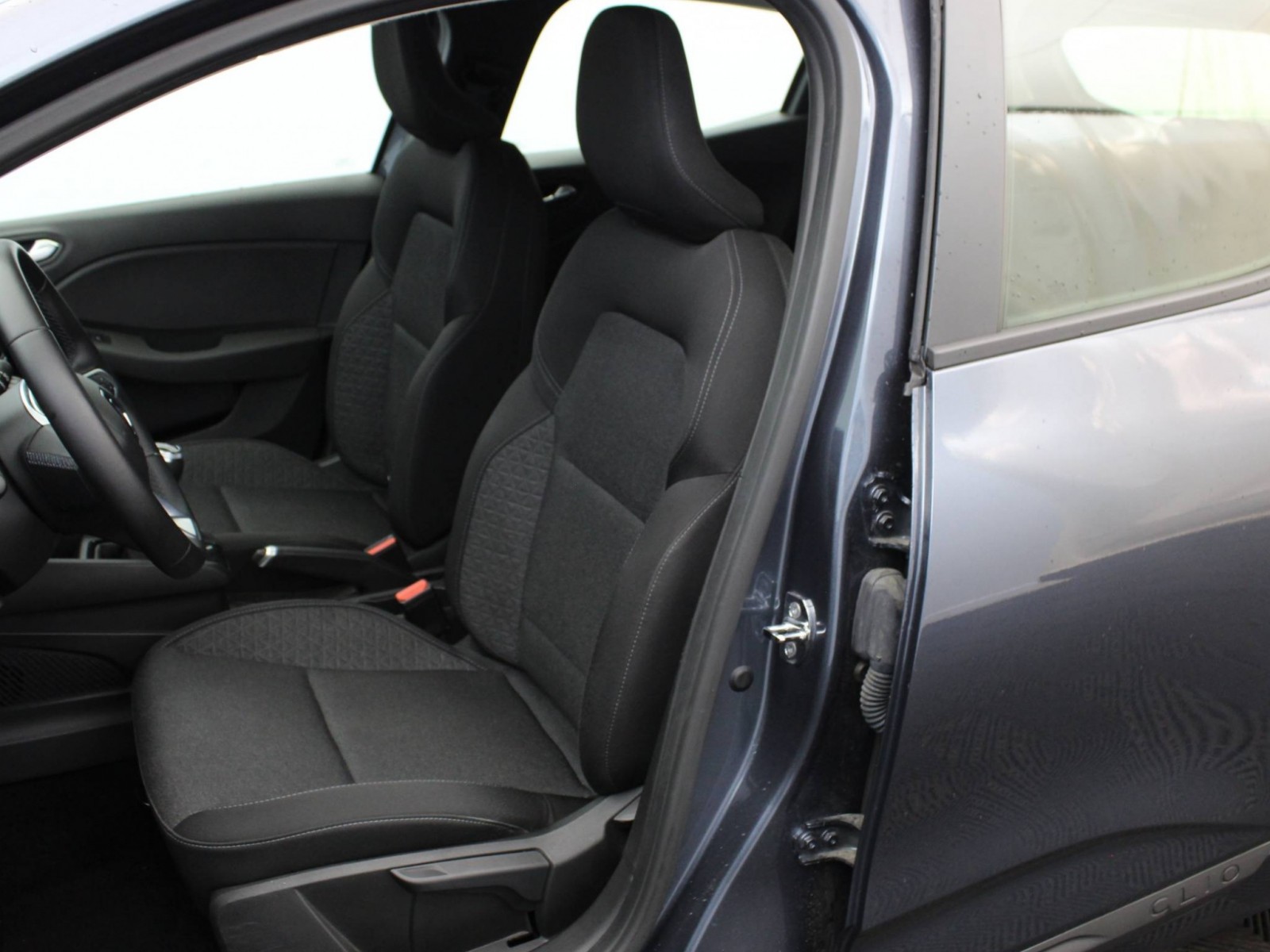 RENAULT - CLIO V - #185760 - 22