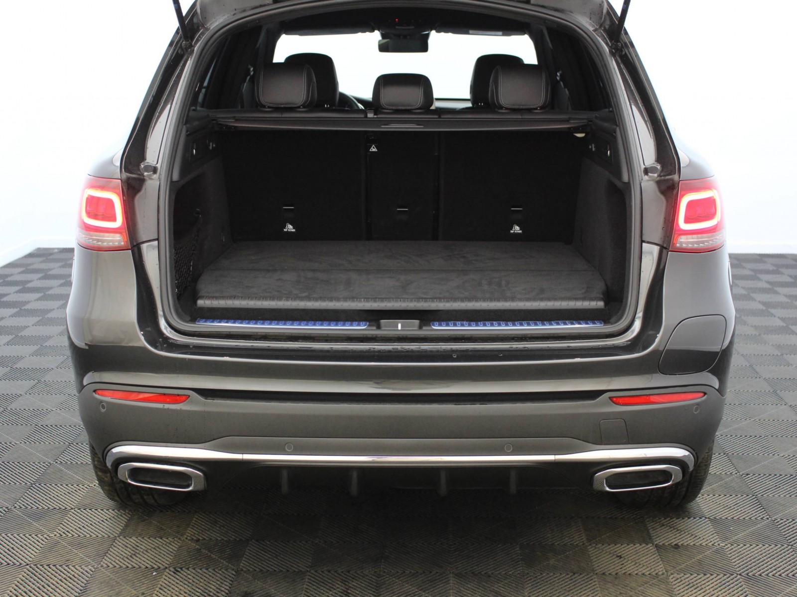 MERCEDES - GLC - #184884 - 13