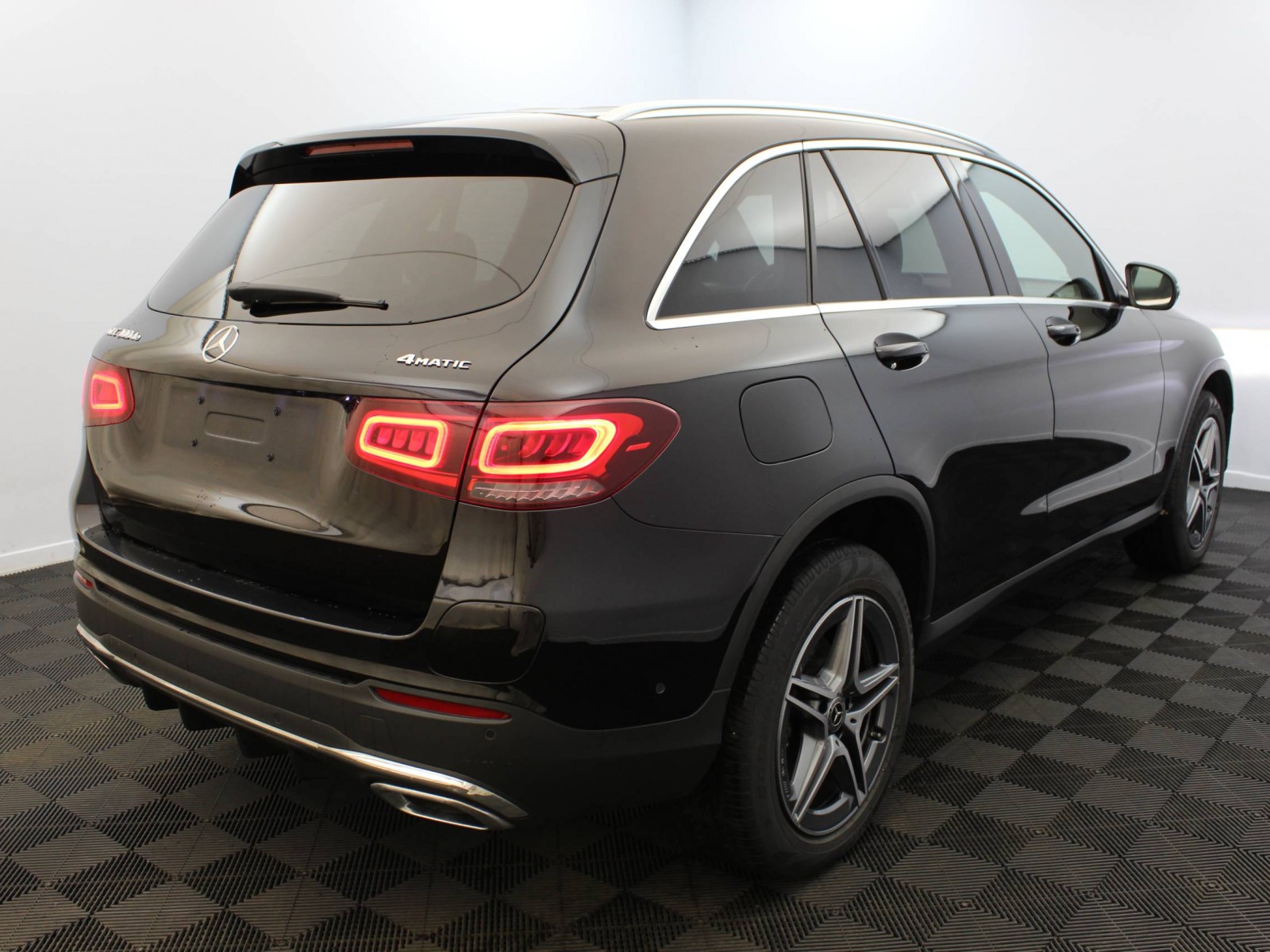 MERCEDES - GLC - #185537 - 3