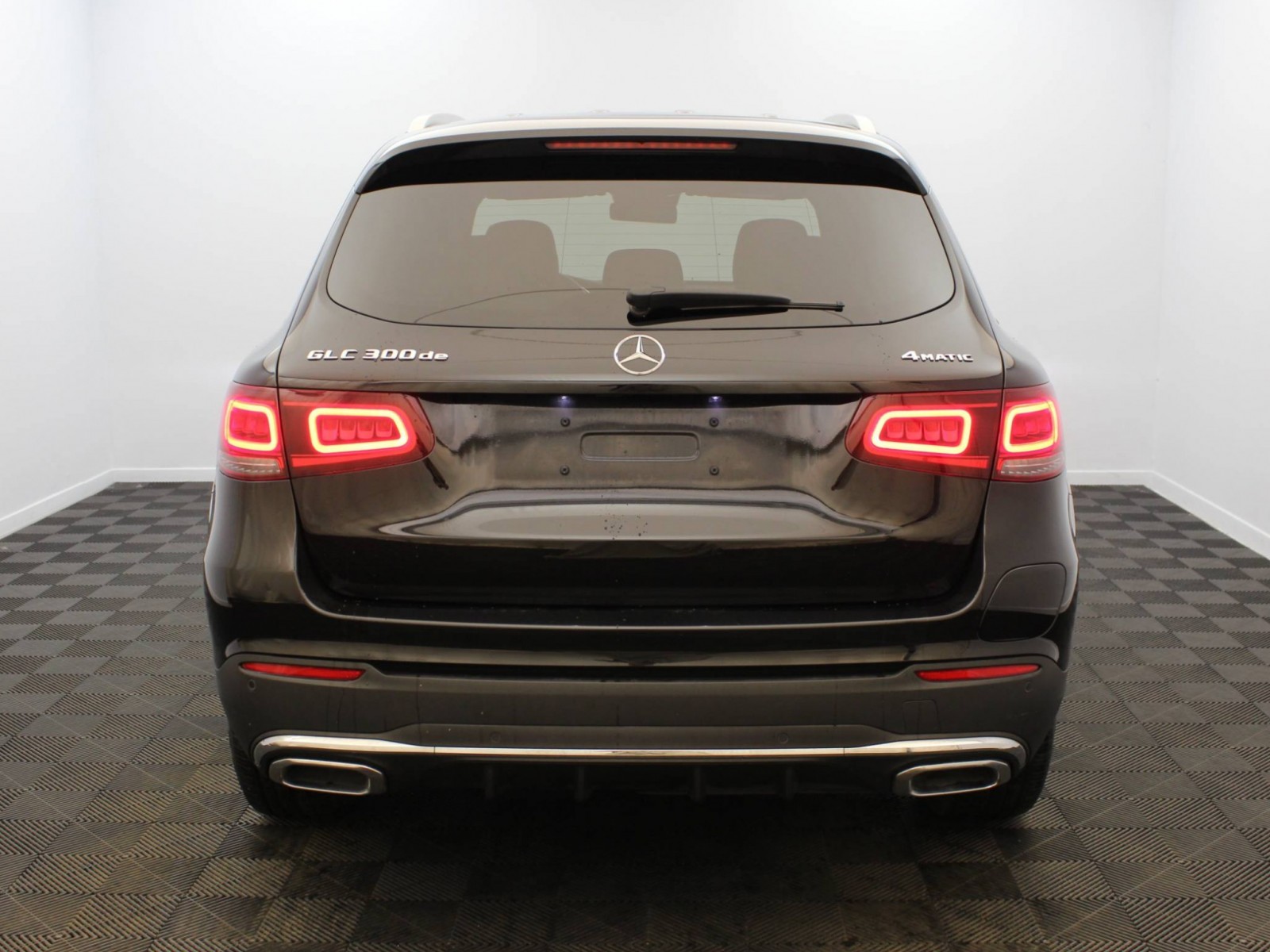 MERCEDES - GLC - #185537 - 20