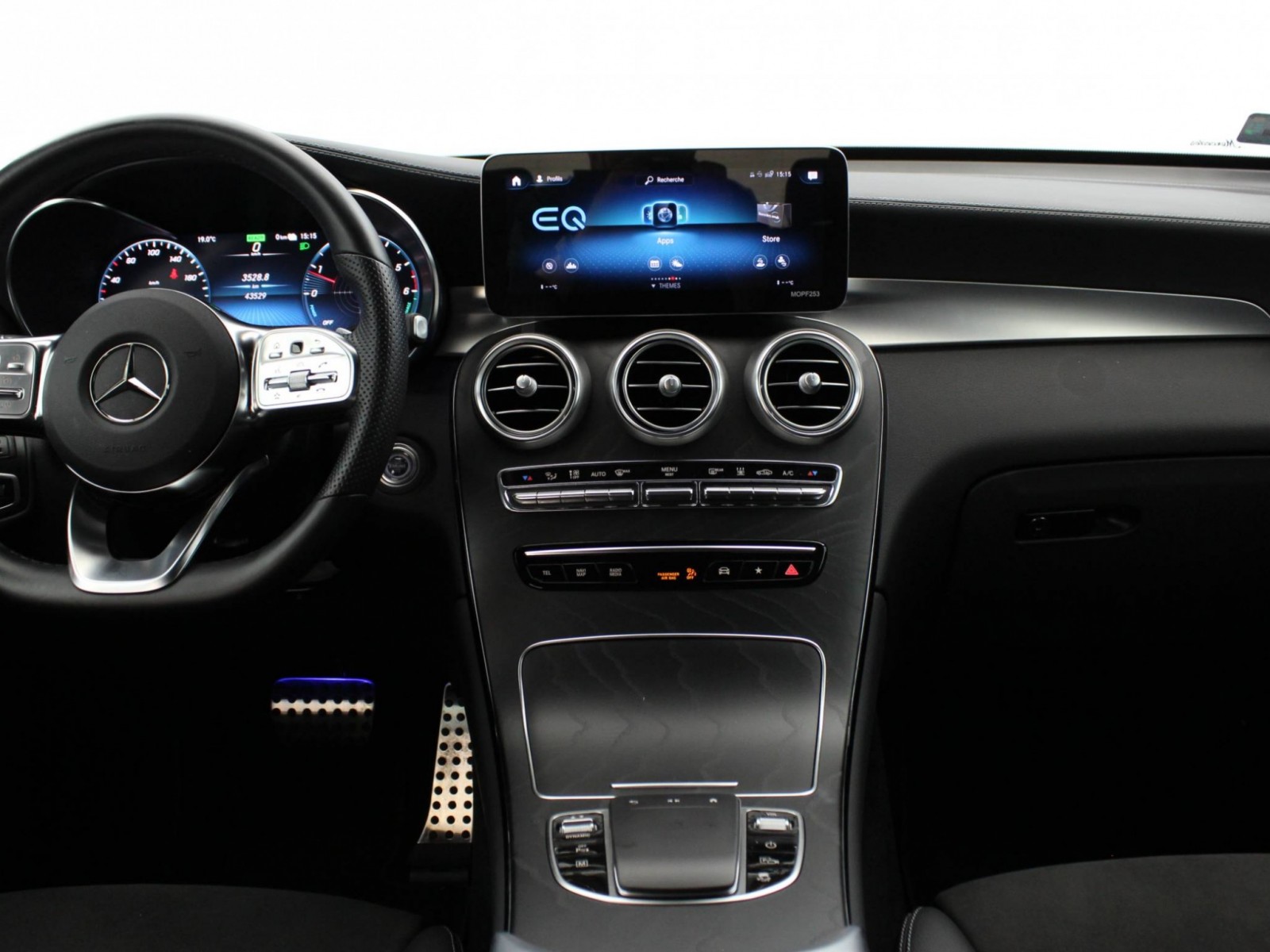 MERCEDES - GLC - #185537 - 29