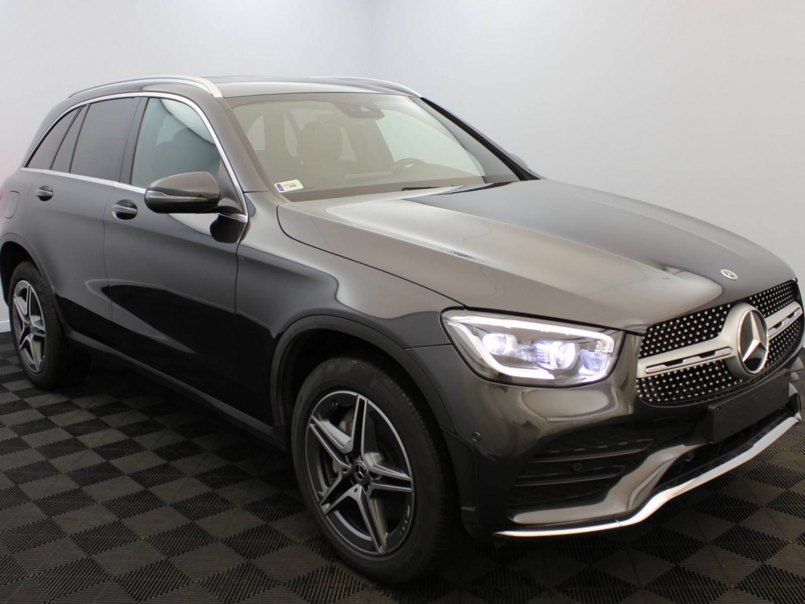 MERCEDES - GLC - #184886 - 16