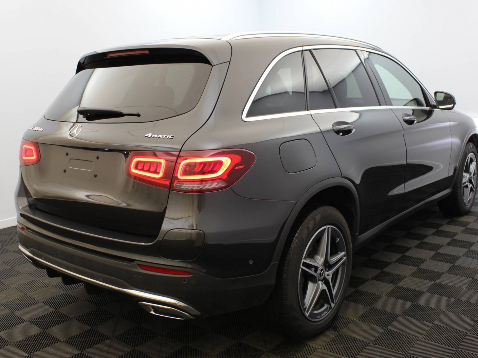 MERCEDES - GLC - #184886 - 18