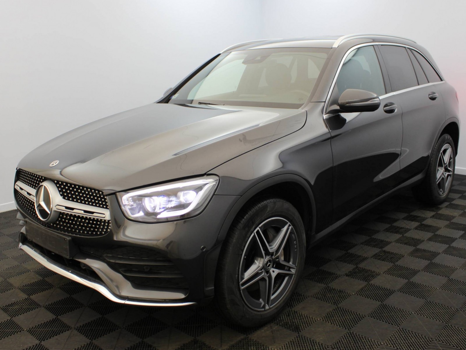 MERCEDES - GLC - #184885 - 15