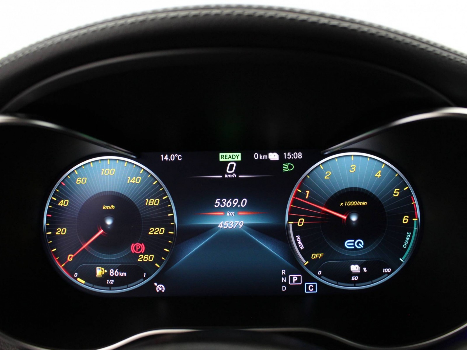 MERCEDES - GLC - #184885 - 27