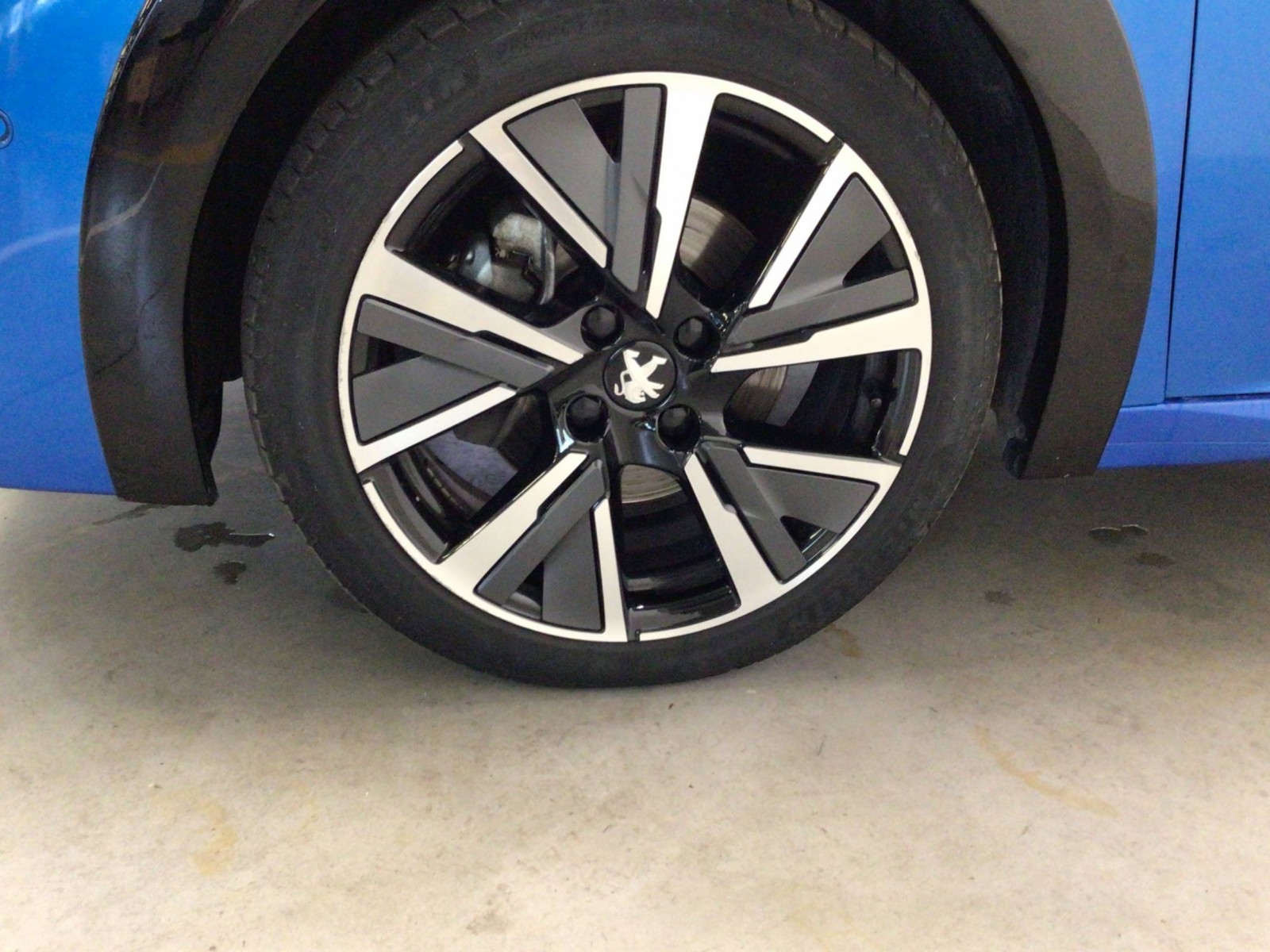 PEUGEOT - 208 - #185641 - 6
