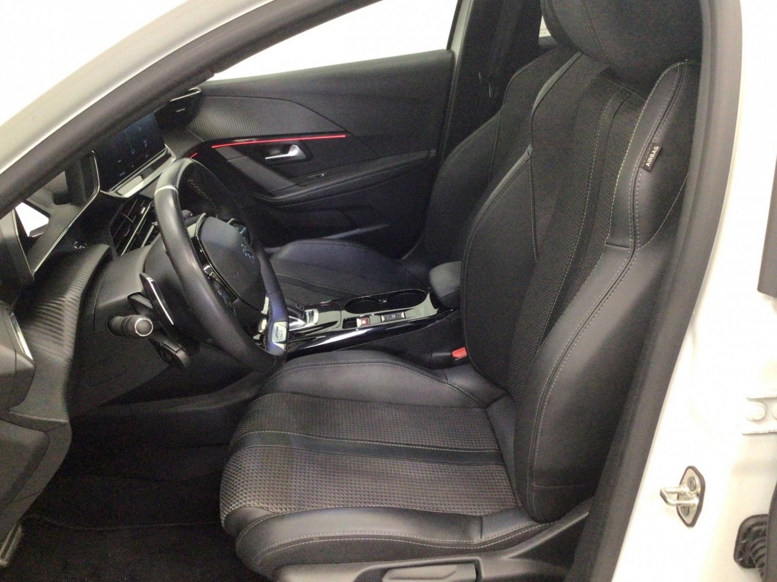 PEUGEOT - 208 - #185664 - 7