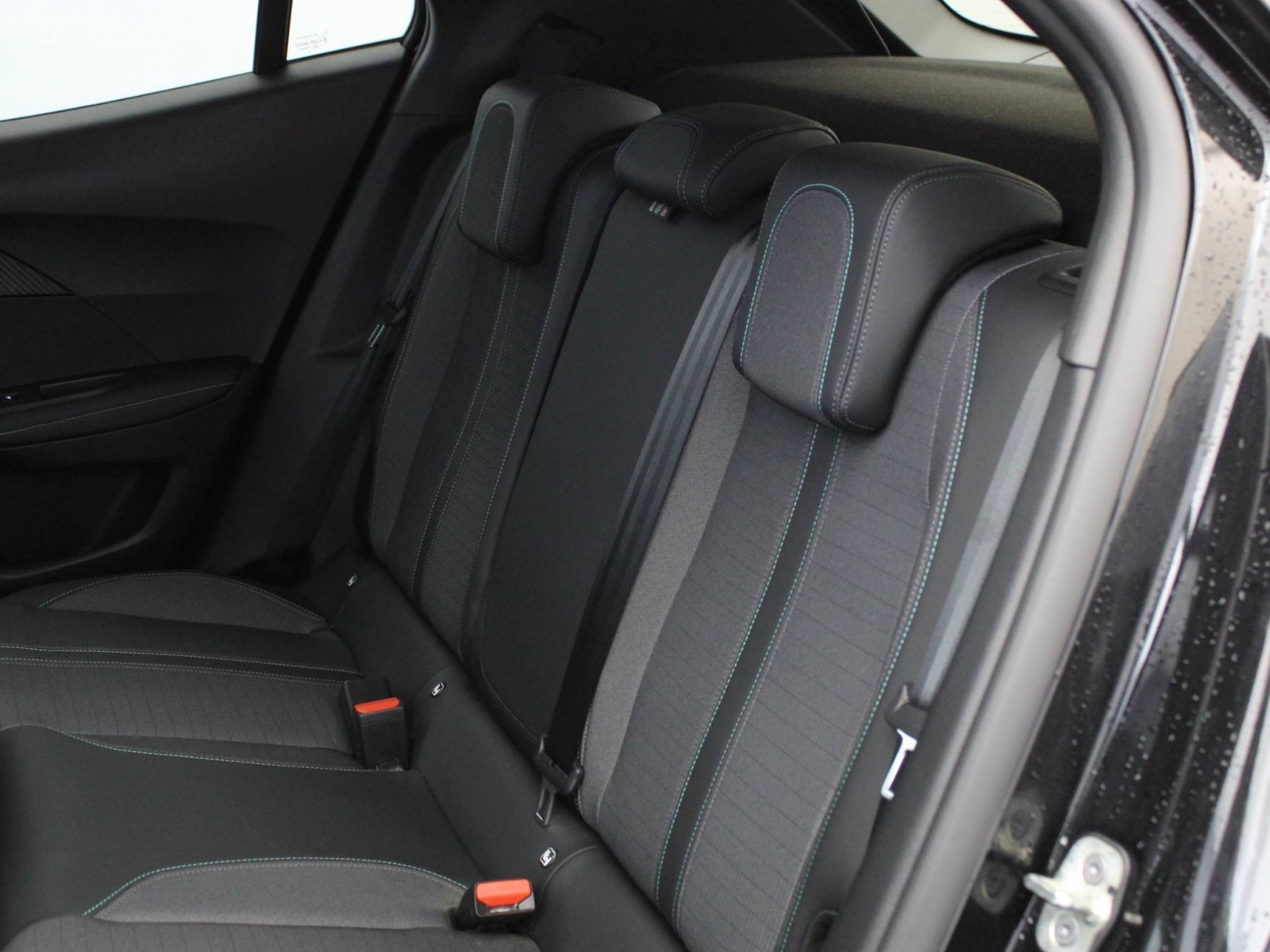 PEUGEOT - 2008 - #172377 - 8