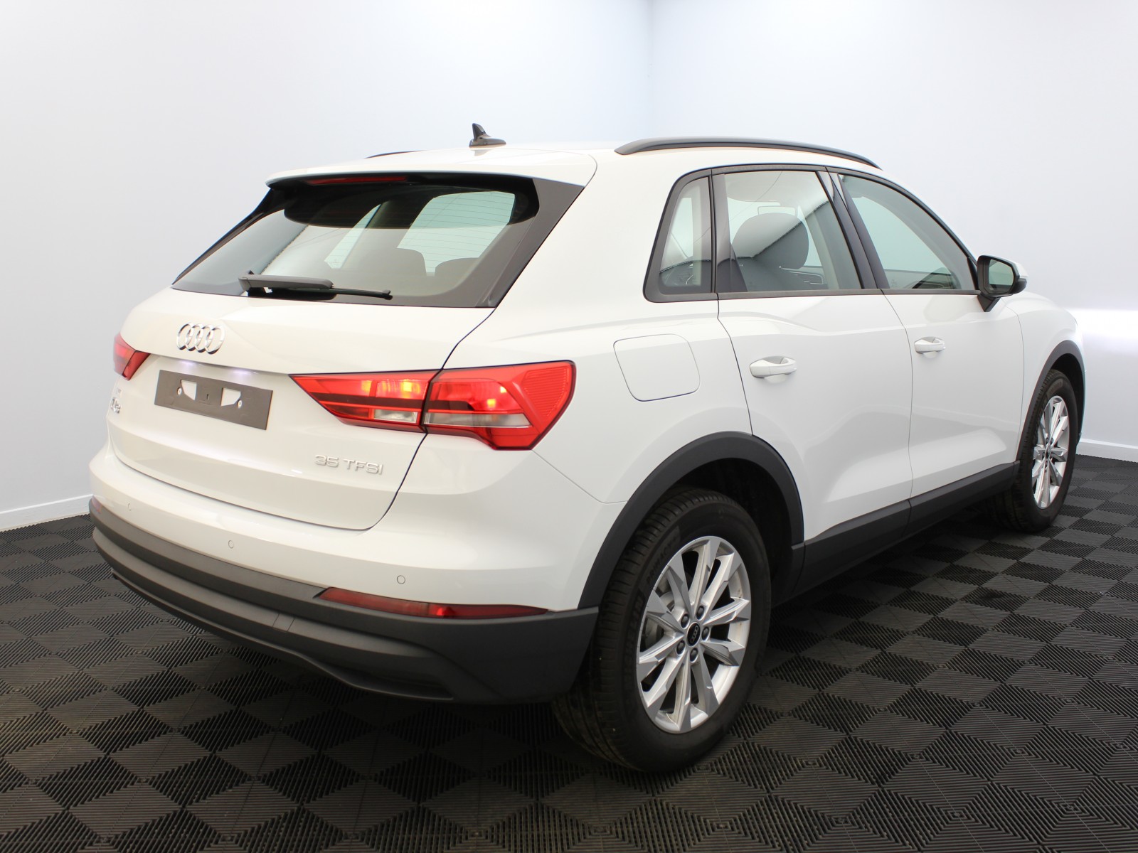 AUDI - Q3 - #185414 - 3