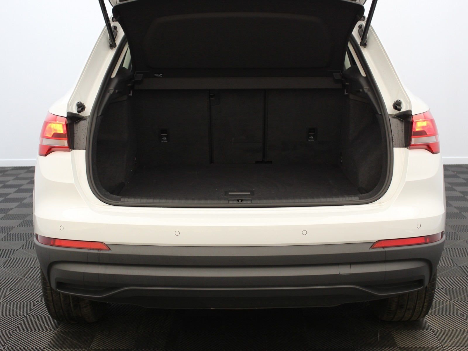 AUDI - Q3 - #185414 - 12