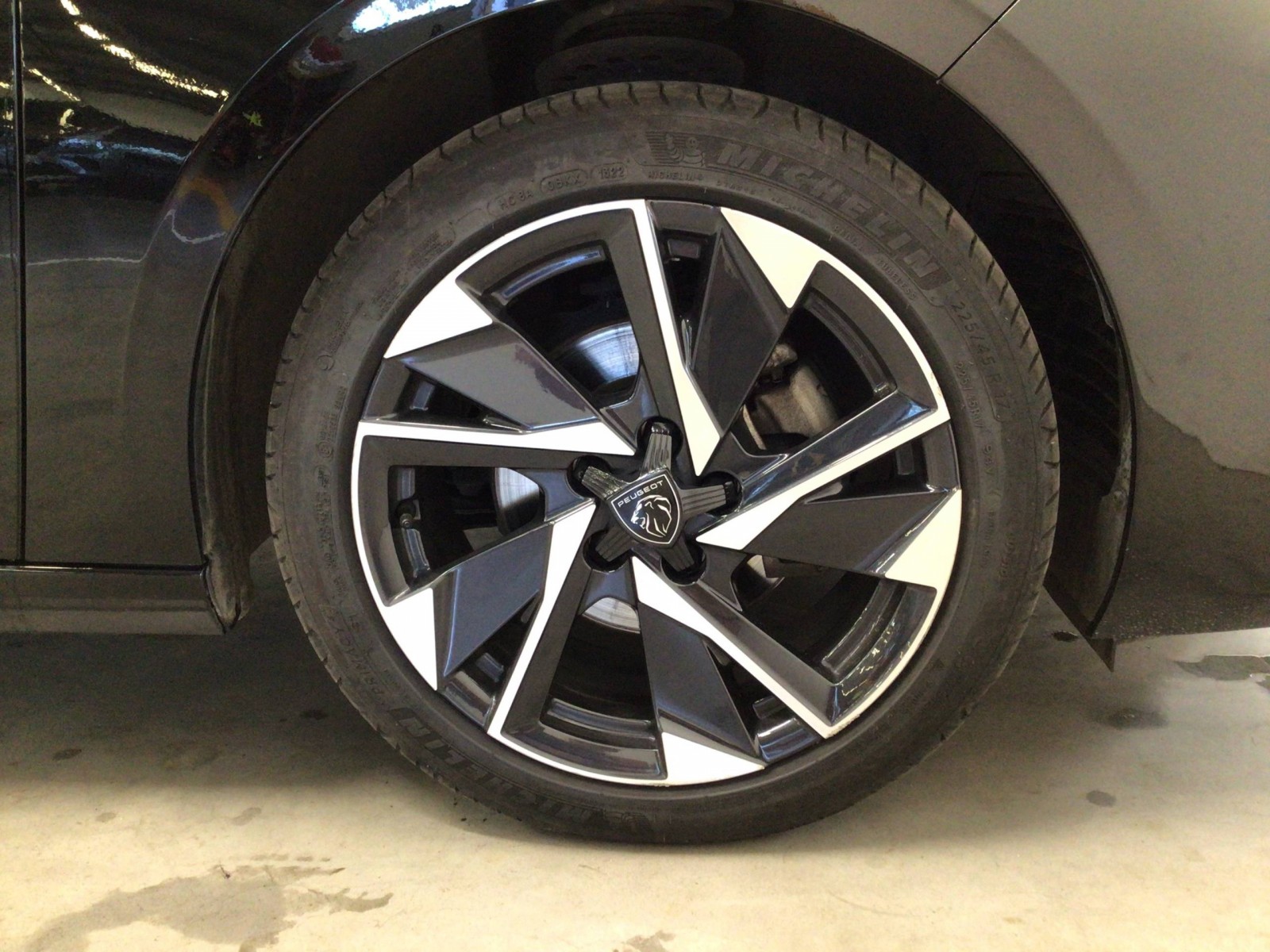PEUGEOT - 308 - #184681 - 6