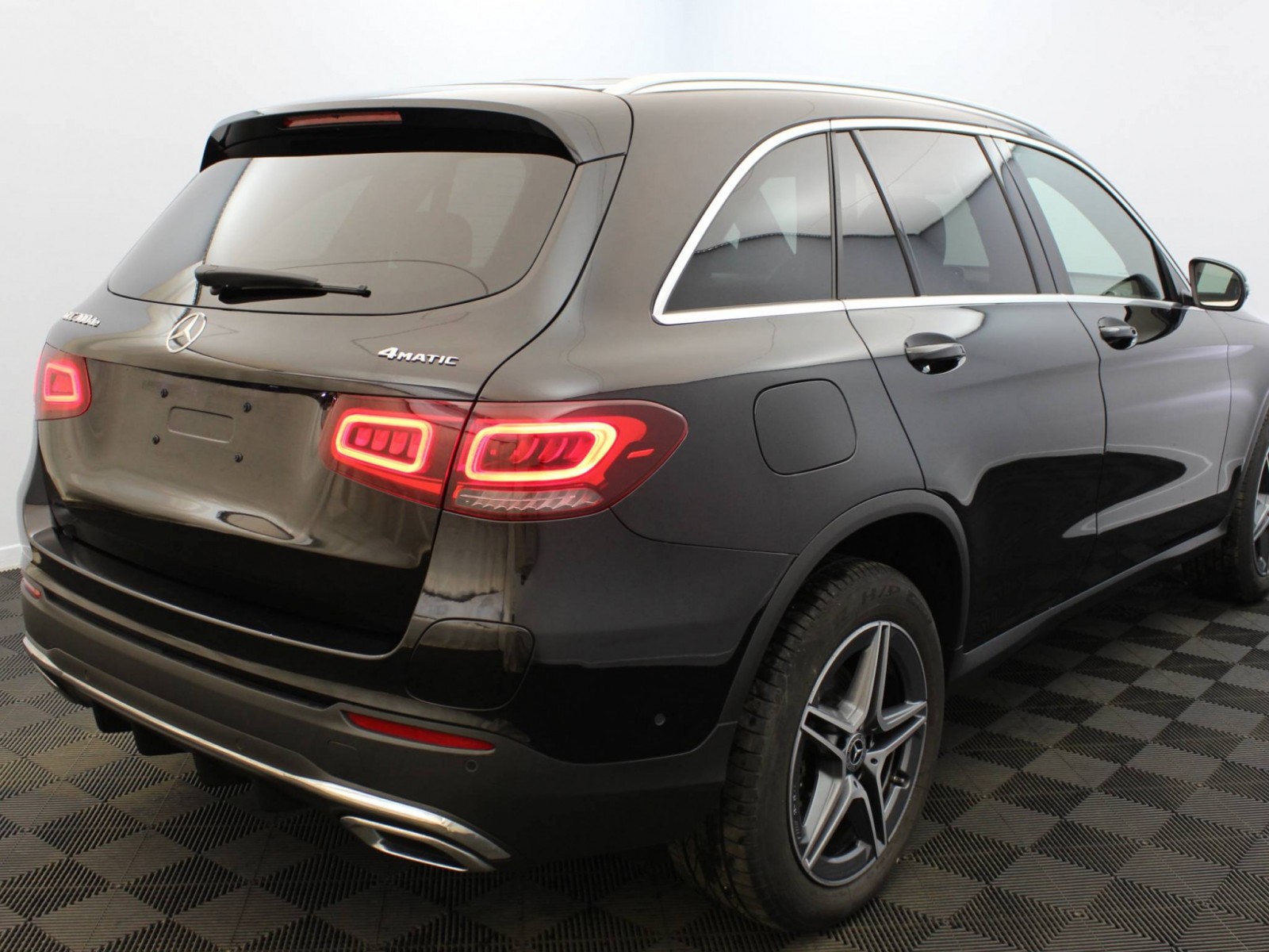 MERCEDES - GLC - #185534 - 17