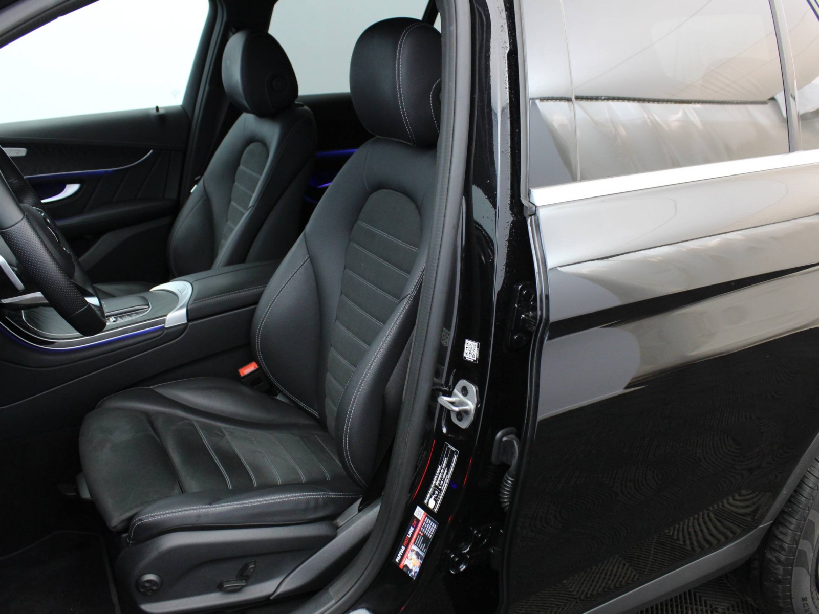 MERCEDES - GLC - #185972 - 7