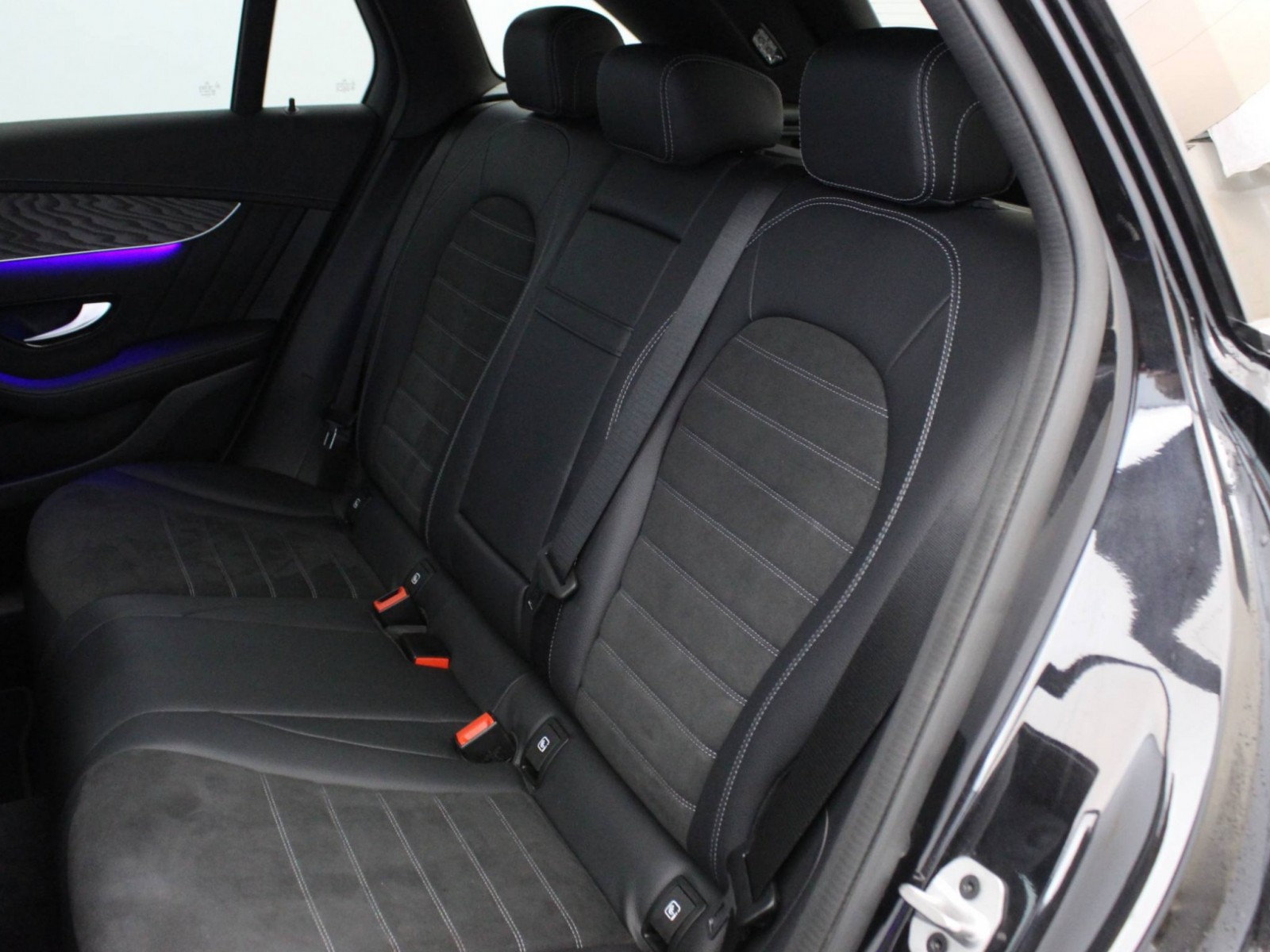 MERCEDES - GLC - #185972 - 23