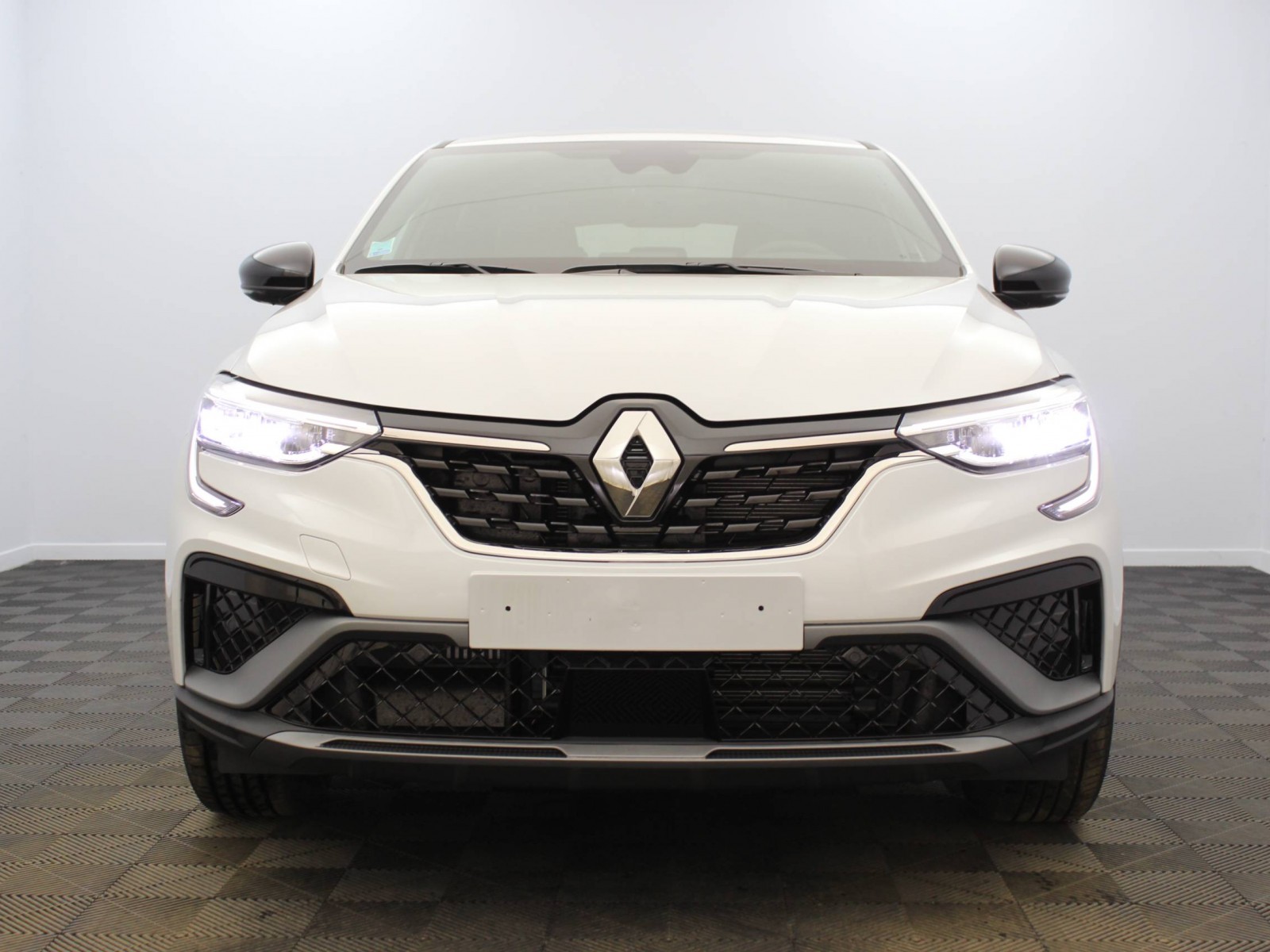 RENAULT - ARKANA - #186550 - 4