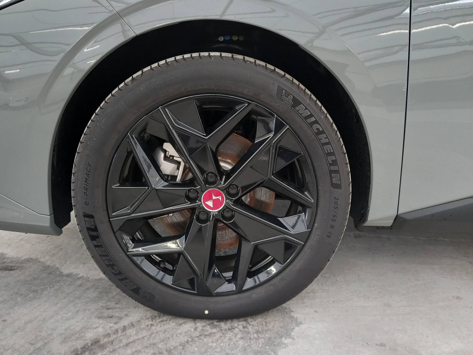 DS - DS4 - #183022 - 25