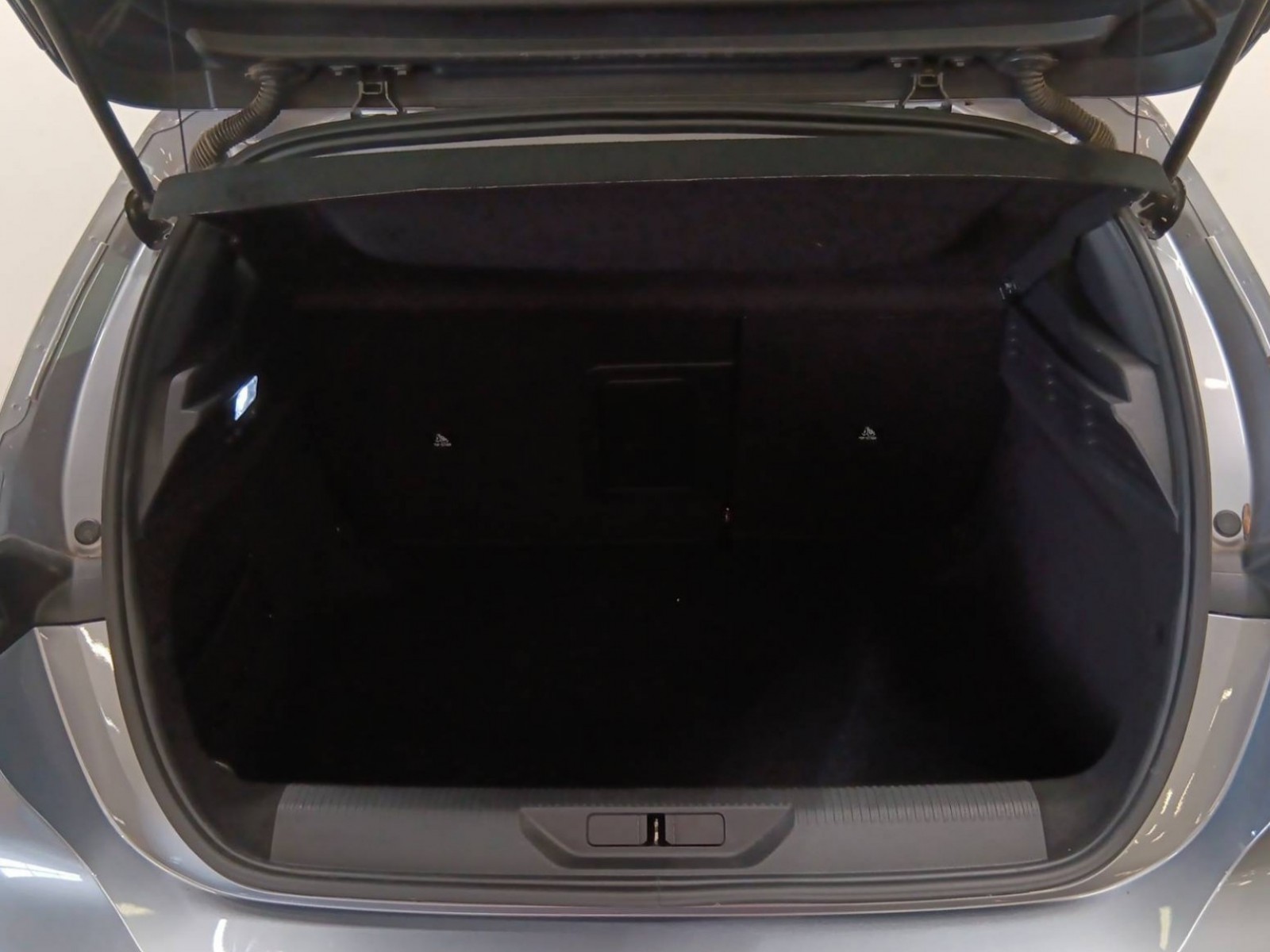 PEUGEOT - 308 - #184695 - 12