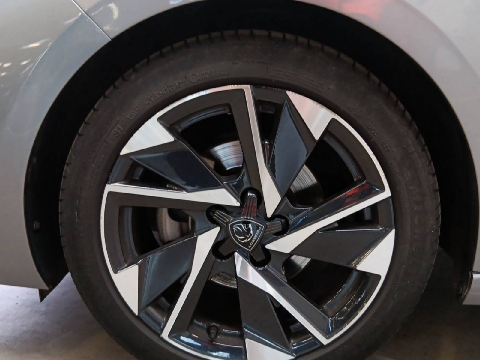 PEUGEOT - 308 - #184706 - 6