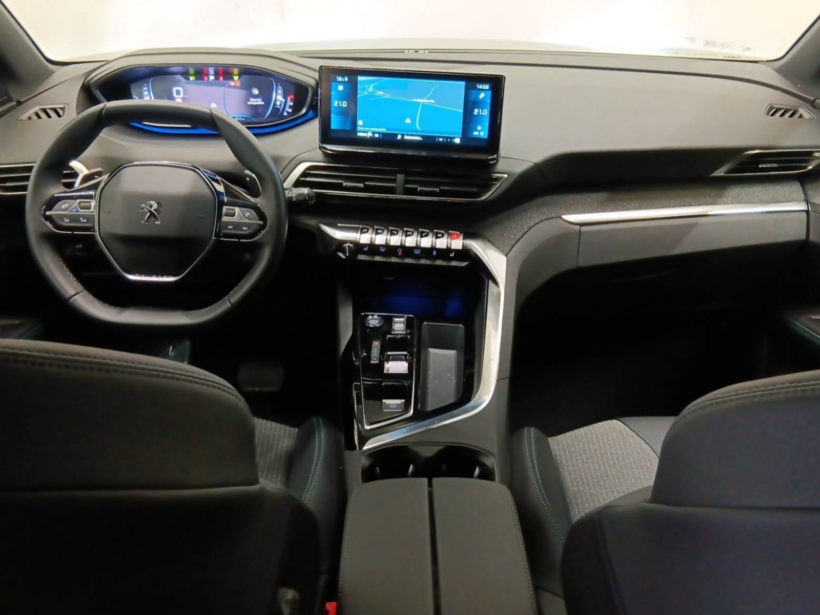 PEUGEOT - 5008 - #182465 - 13
