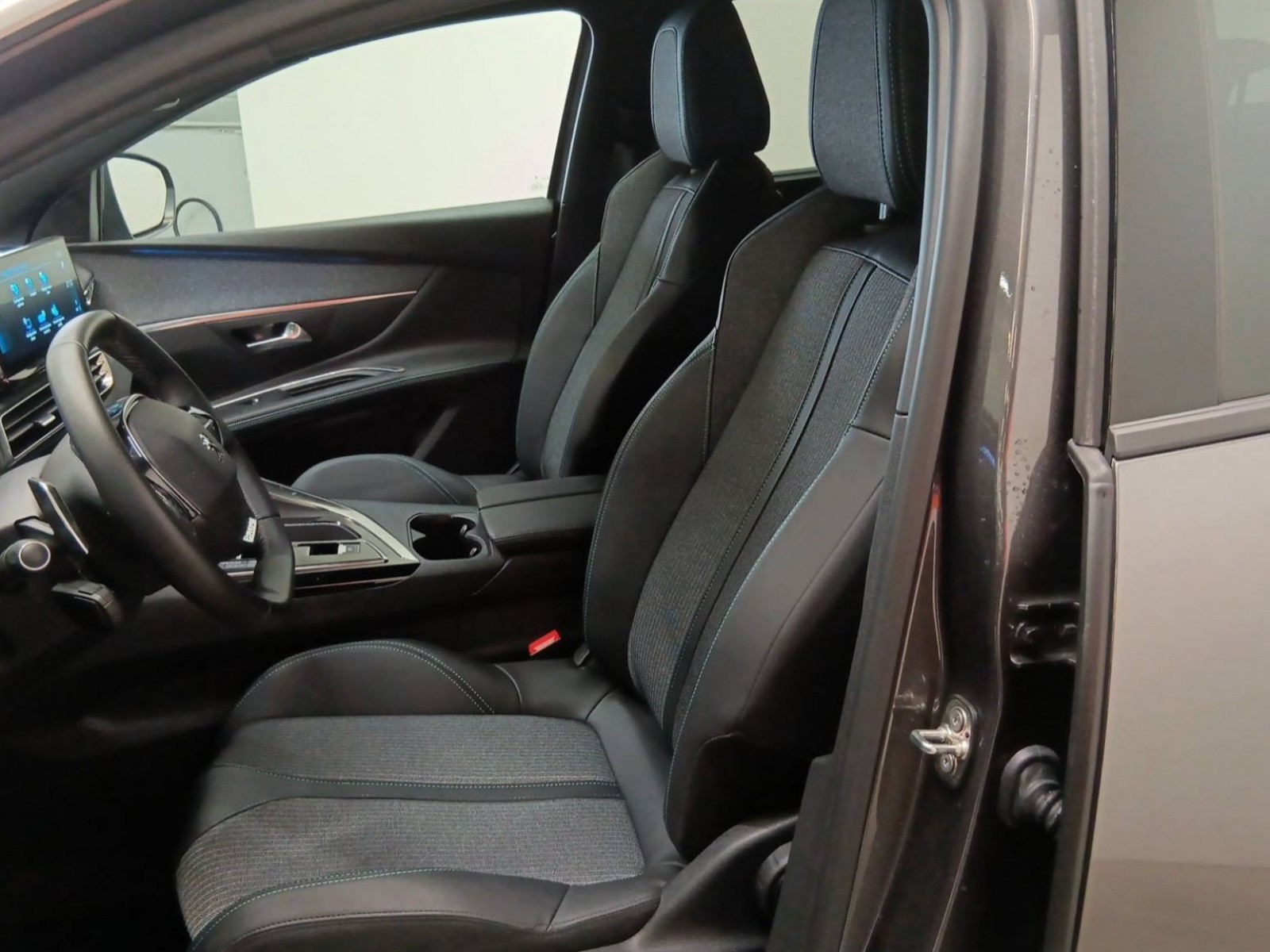 PEUGEOT - 5008 - #182471 - 7