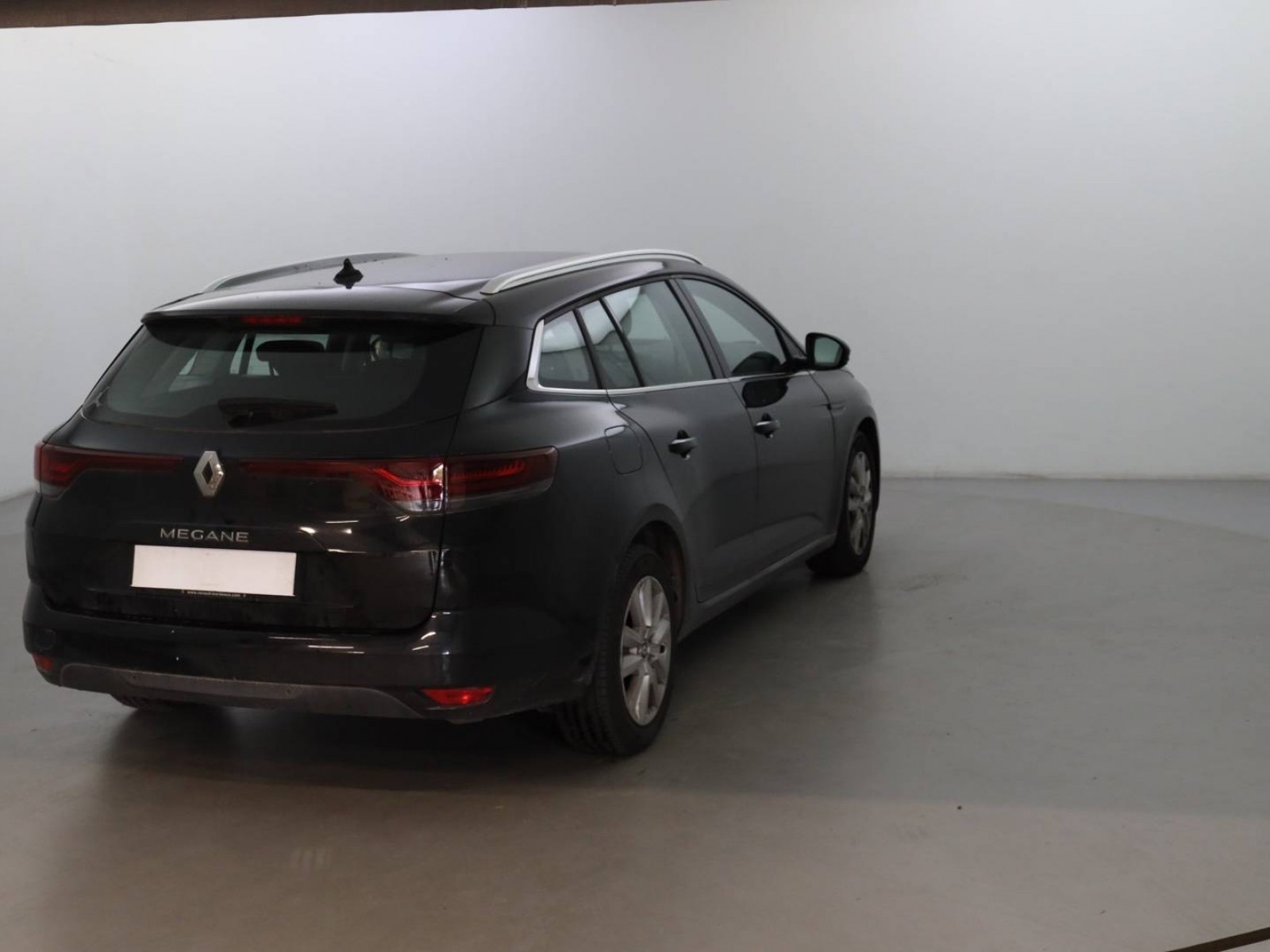 RENAULT - MEGANE IV ESTATE - #300117 - 4