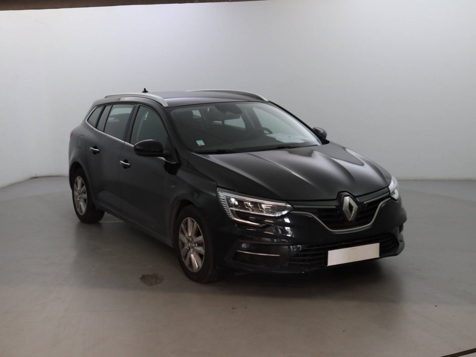 RENAULT - MEGANE IV ESTATE - #300117 - 6