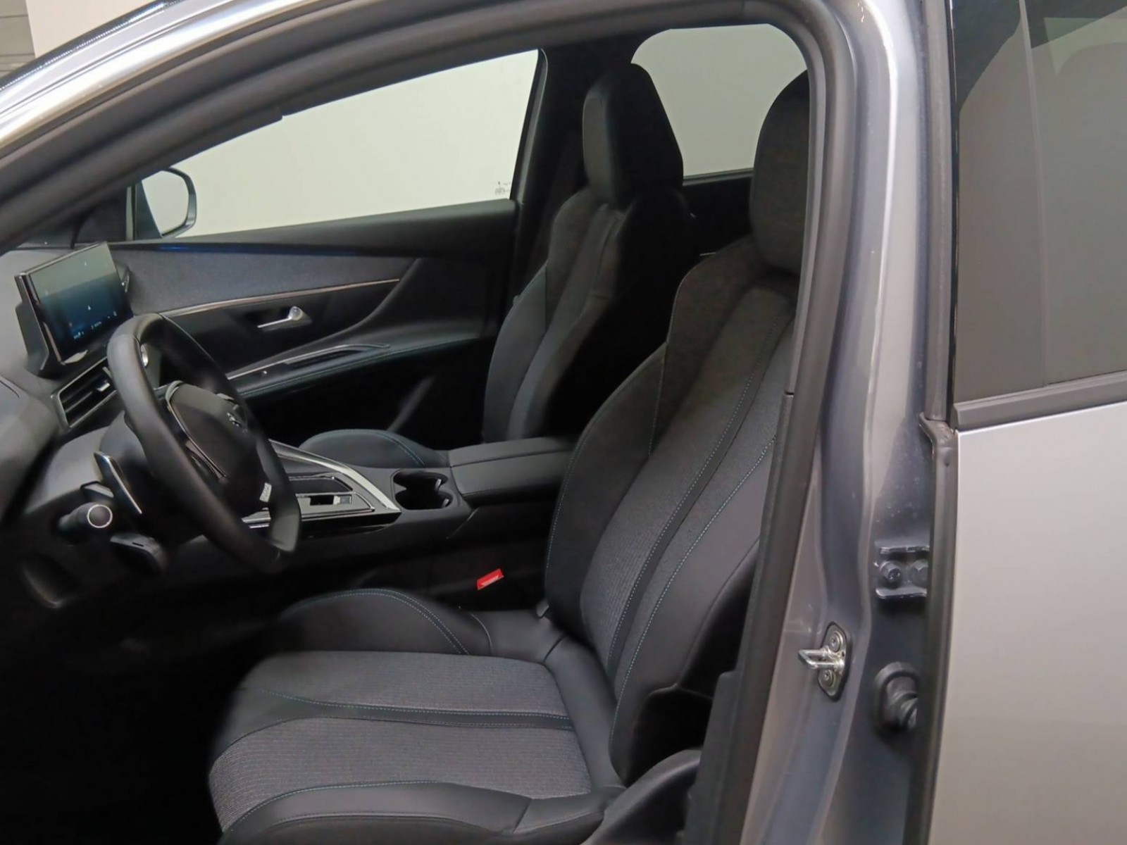 PEUGEOT - 5008 - #182467 - 25