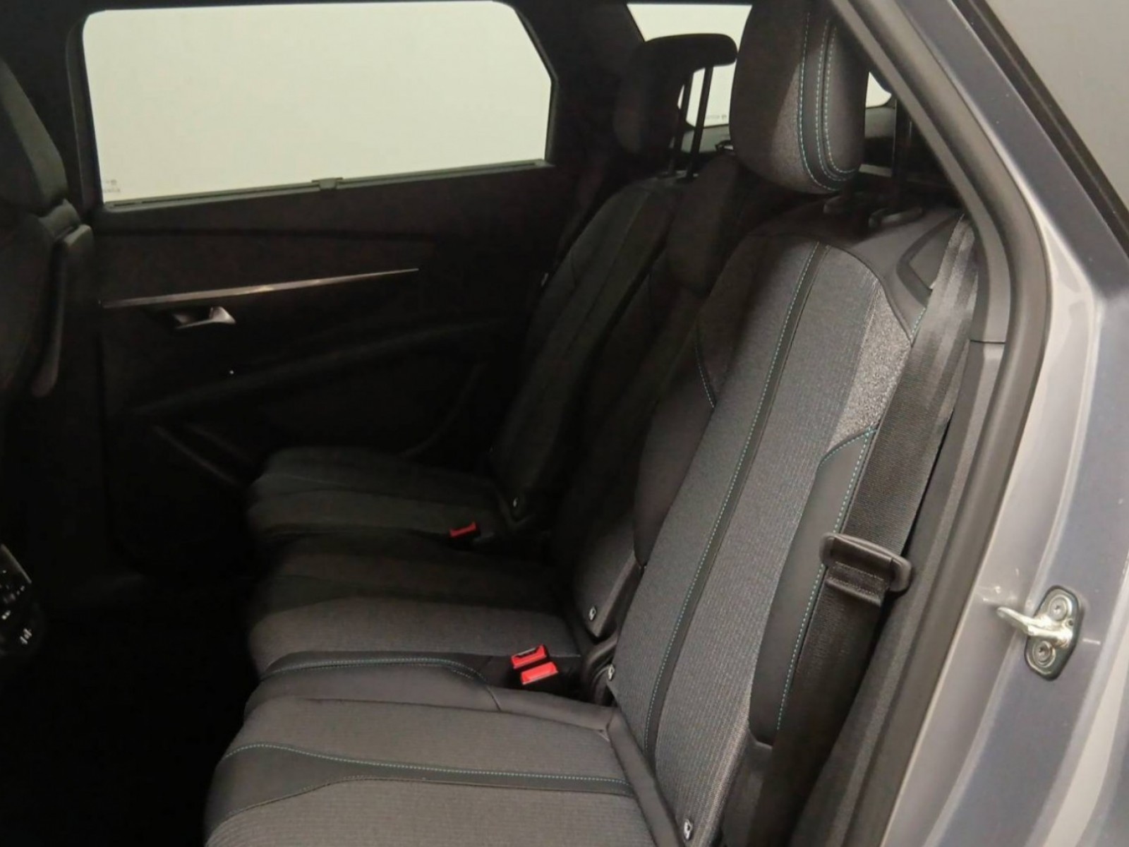 PEUGEOT - 5008 - #182467 - 27
