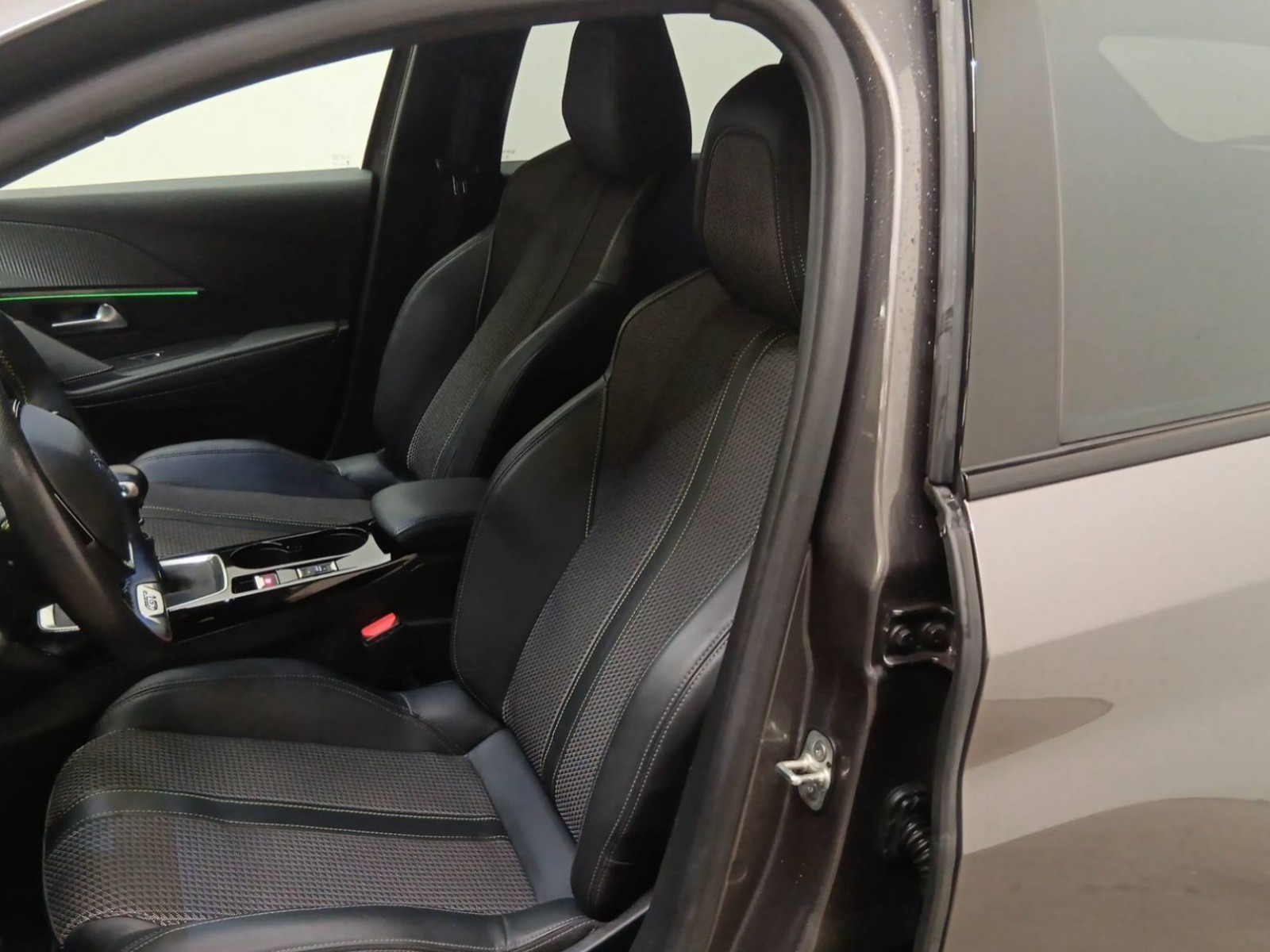 PEUGEOT - 208 - #185636 - 7
