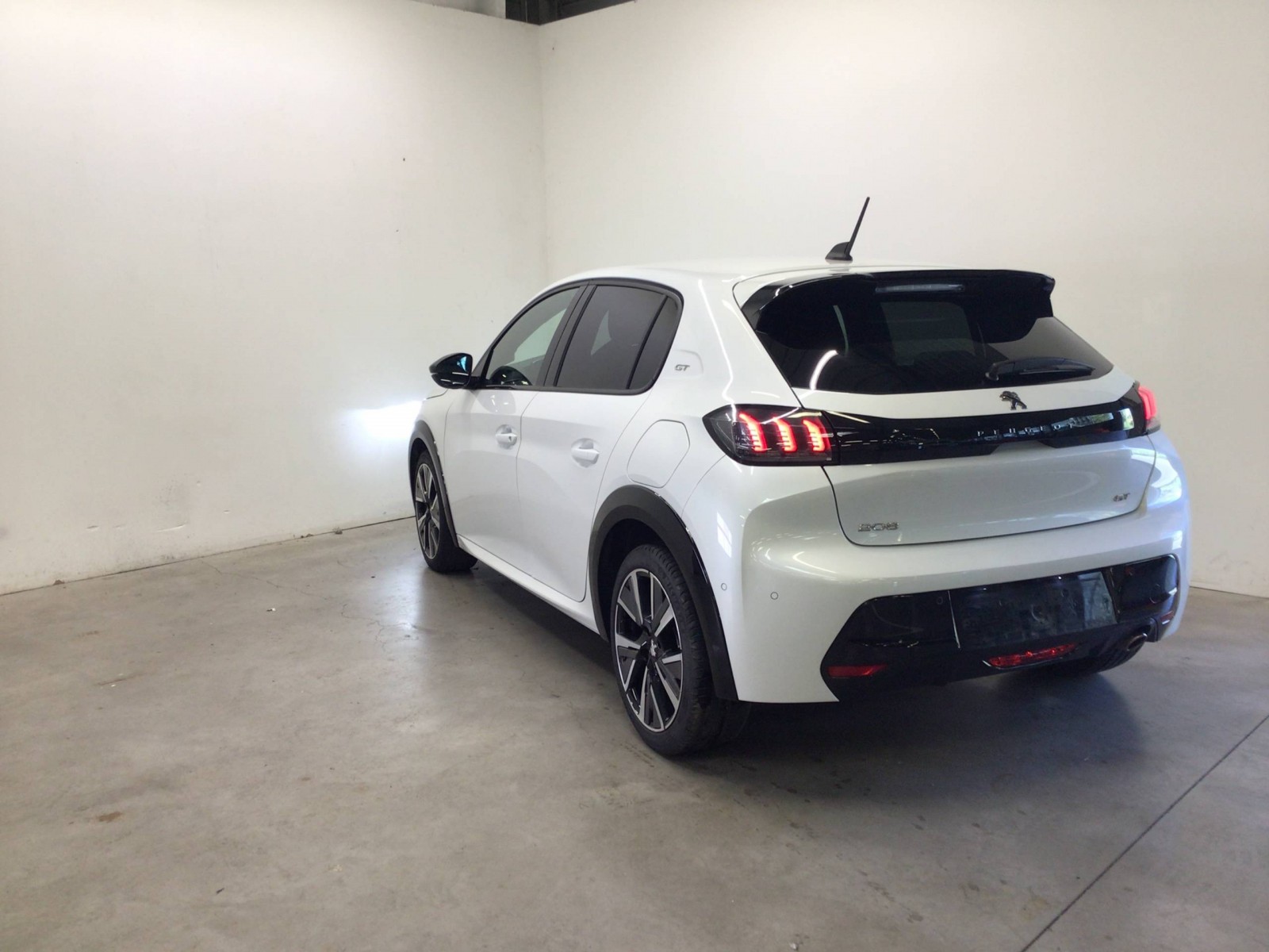 PEUGEOT - 208 - #185651 - 2