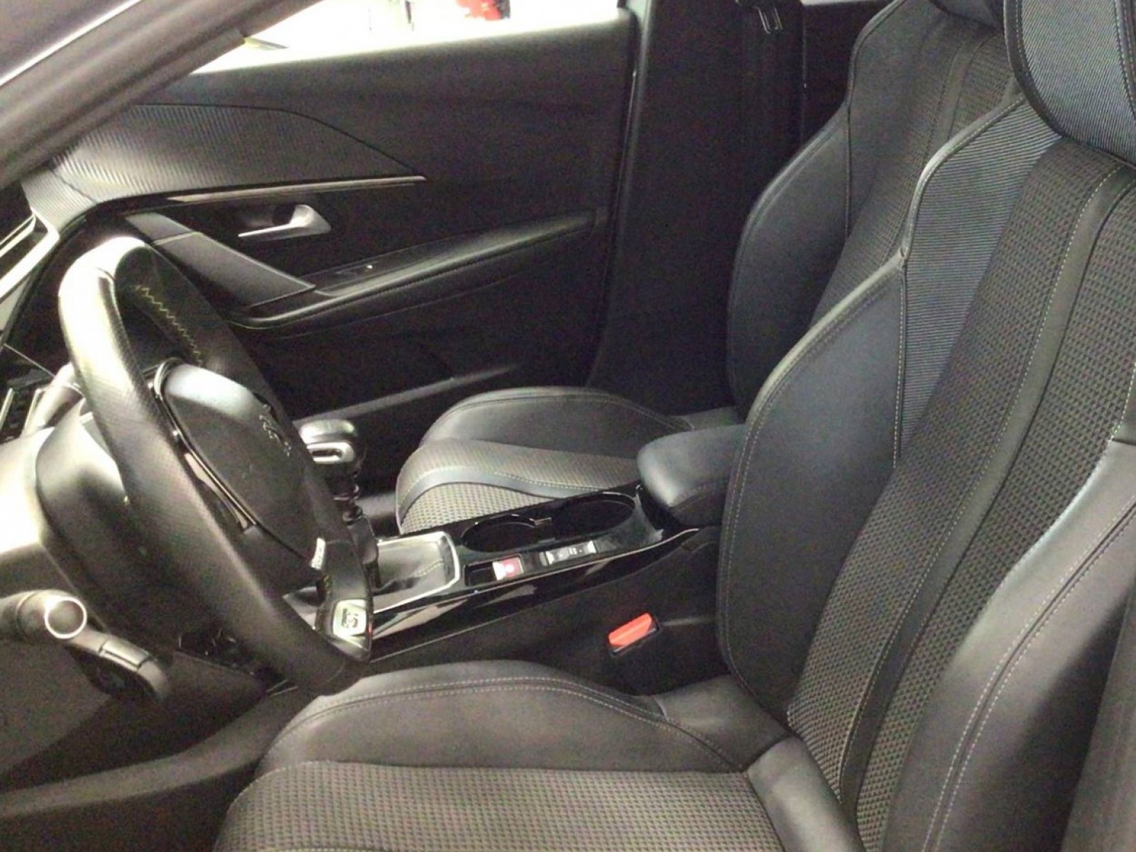 PEUGEOT - 208 - #185651 - 20