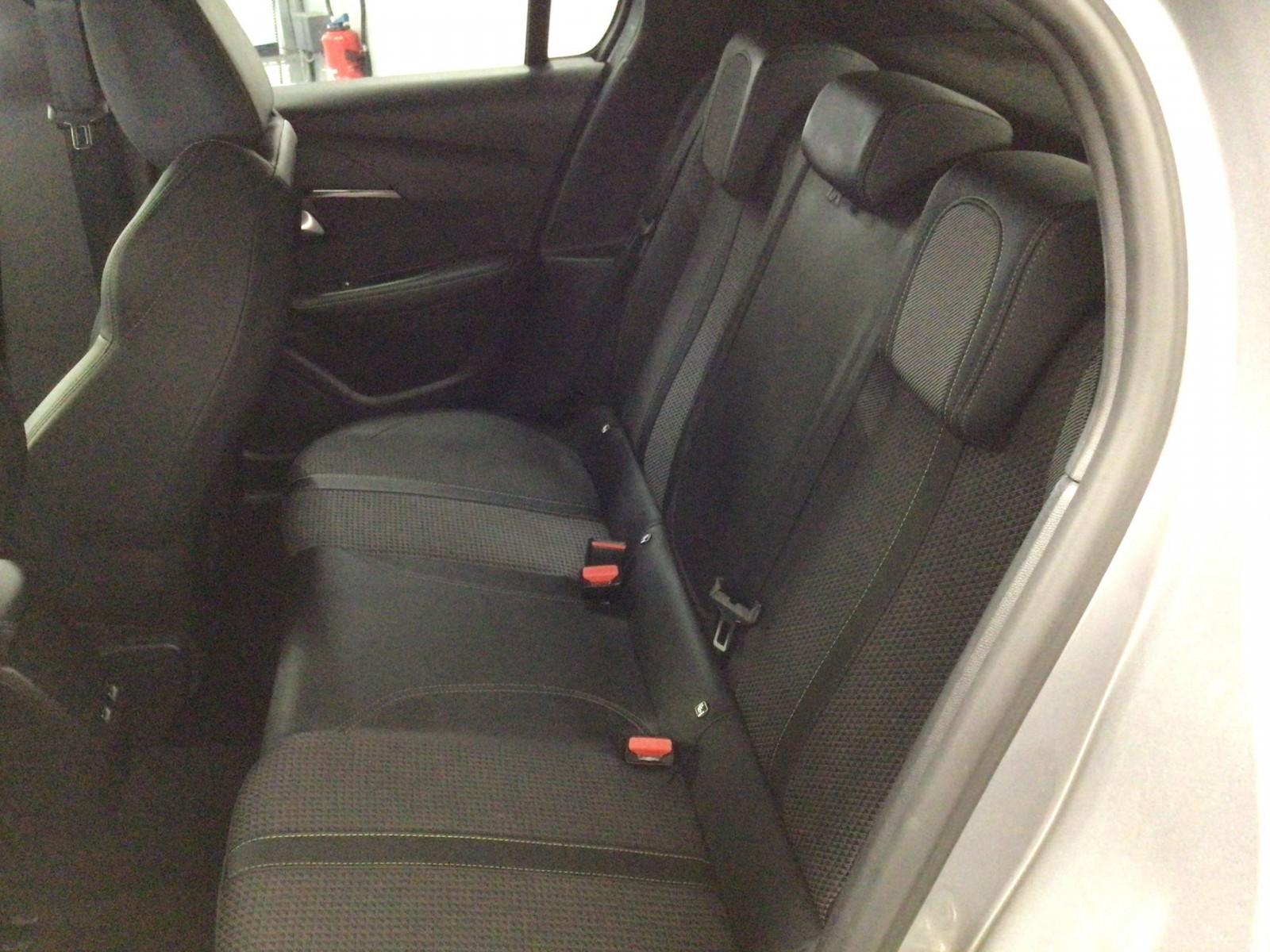 PEUGEOT - 208 - #185651 - 8