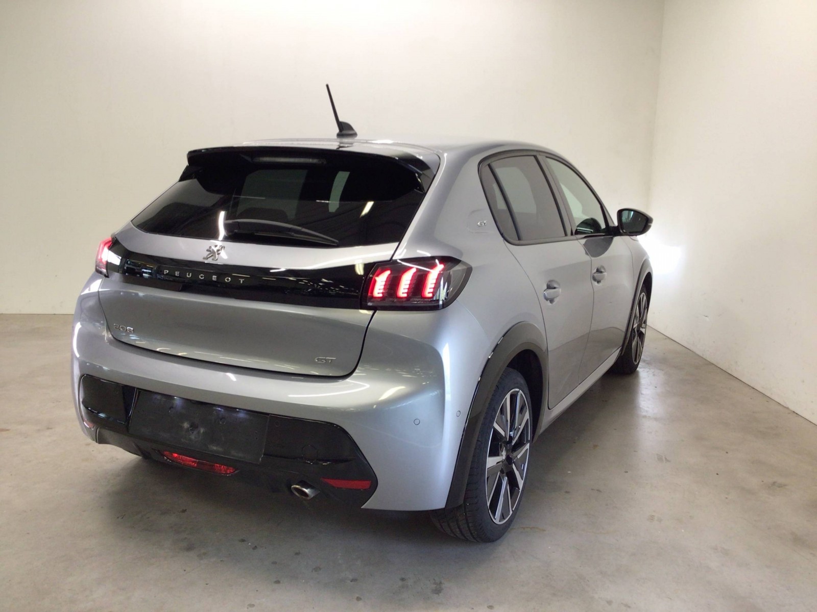 PEUGEOT - 208 - #185657 - 3