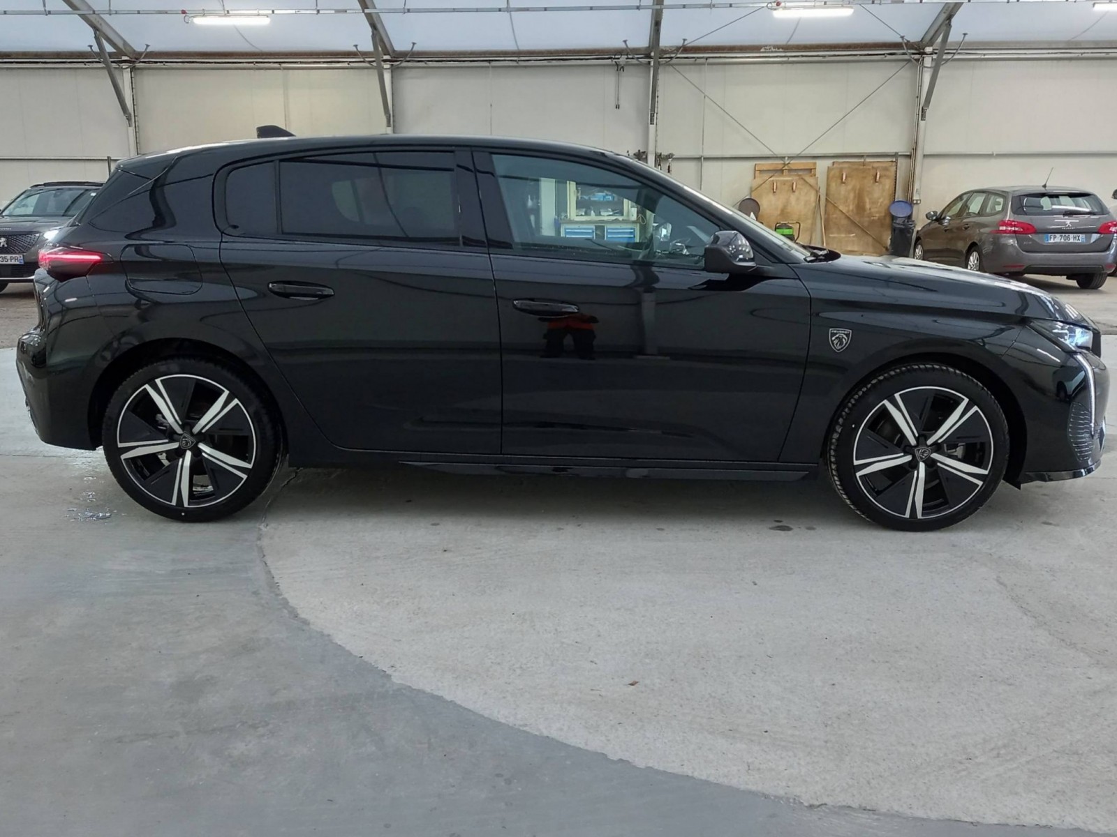 PEUGEOT - 308 - #184724 - 25