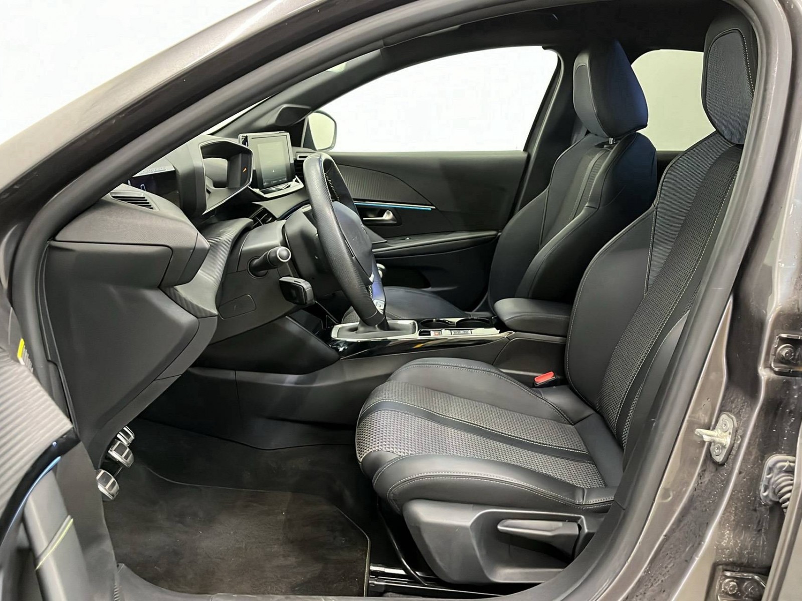 PEUGEOT - 208 - #200713 - 7