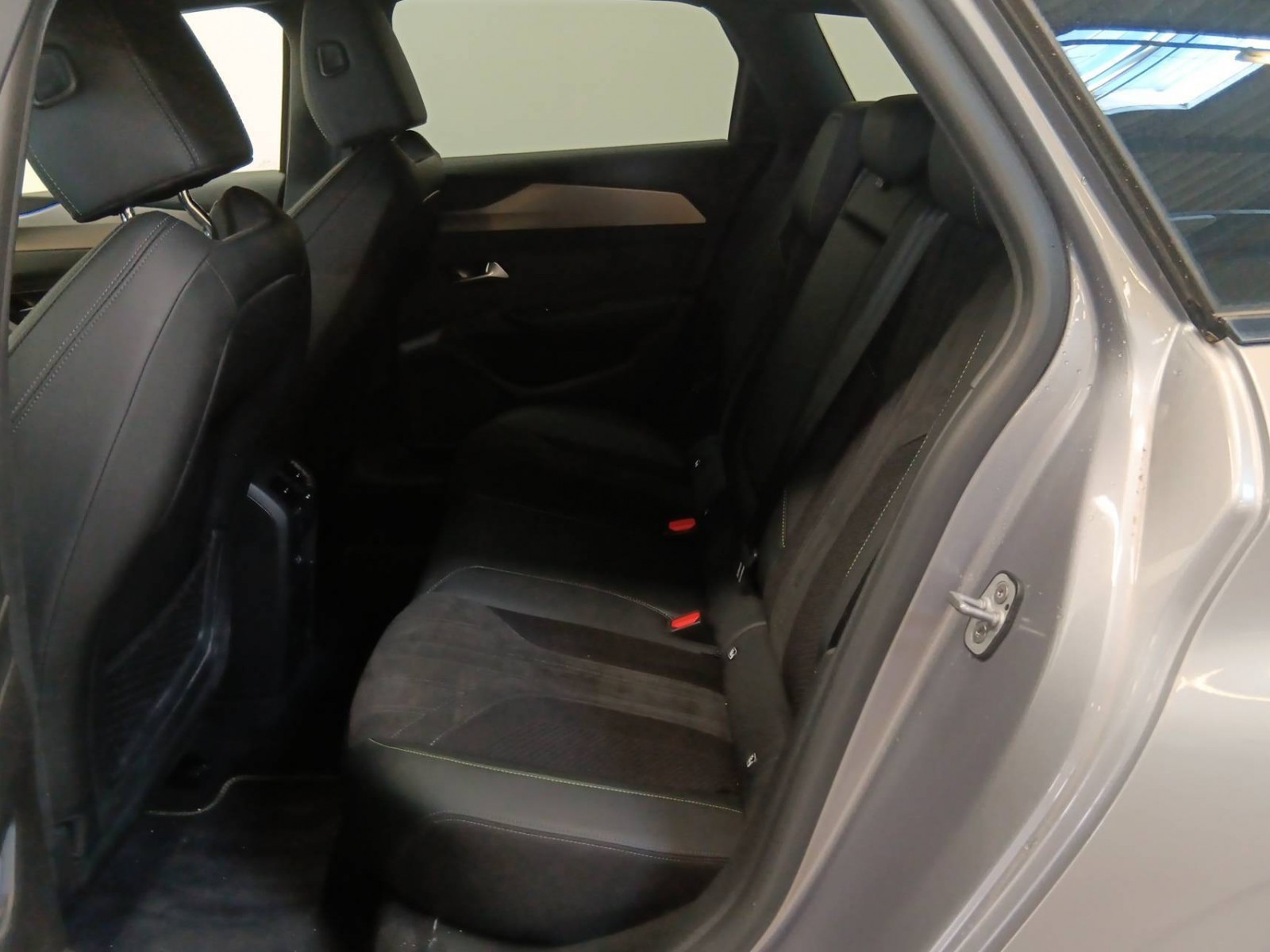 PEUGEOT - 308 SW - #200836 - 8