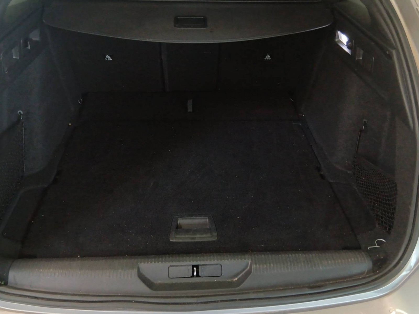 PEUGEOT - 308 SW - #200840 - 12
