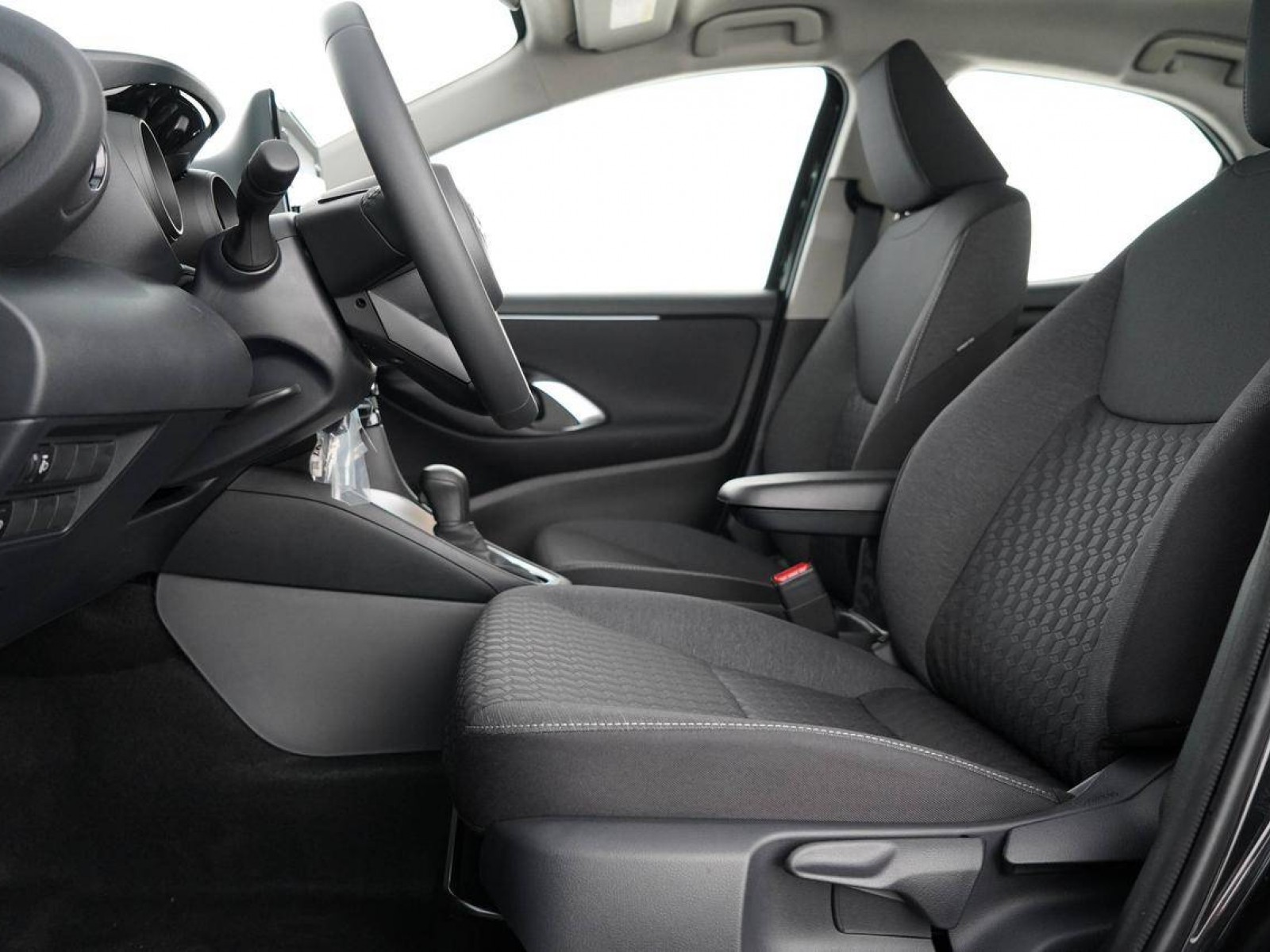 TOYOTA - YARIS HYBRIDE MY22 - #186487 - 15